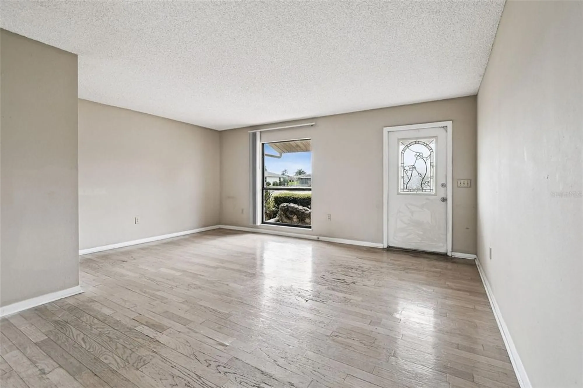 Property Slideshow image 16 of 100 | 1803 pineapple palm ct, Sun City Center, FL, 33573