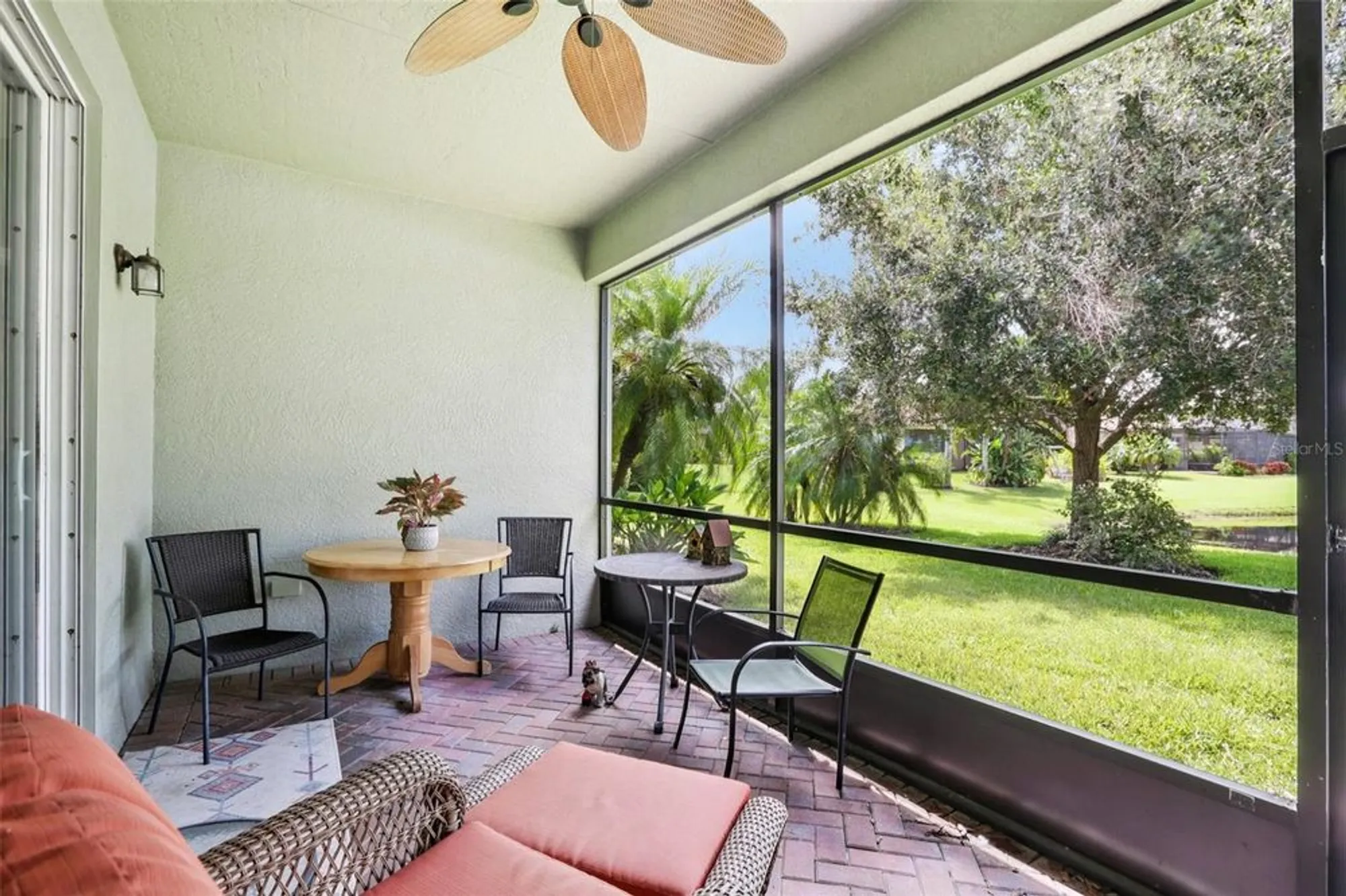 Property Slideshow image 32 of 73 | 15820 aurora lake cir, Wimauma, FL, 33598