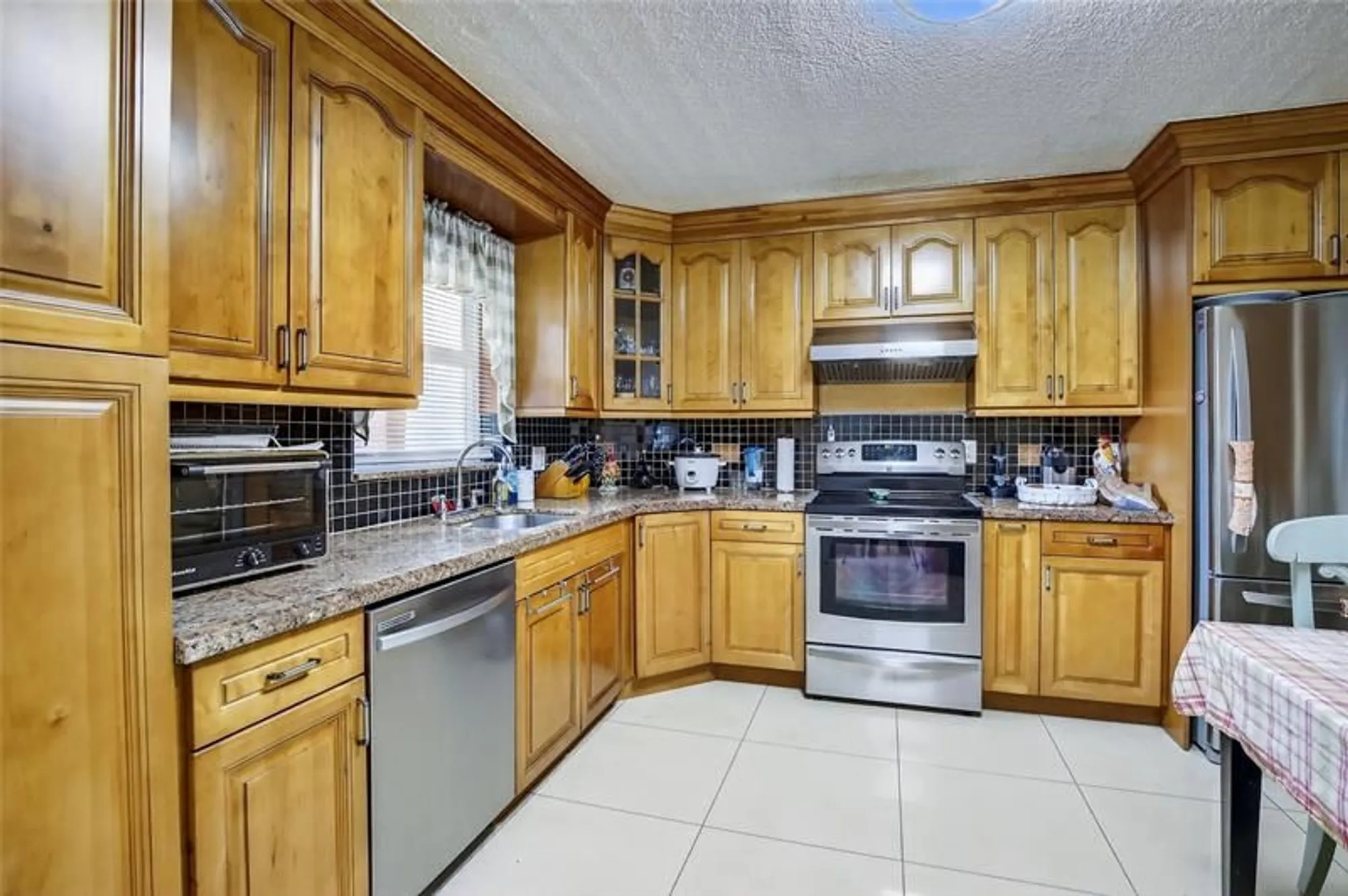 Property Slideshow image 1 of 17 | 211 s hollybrook dr apt 107, Pembroke Pines, FL, 33025