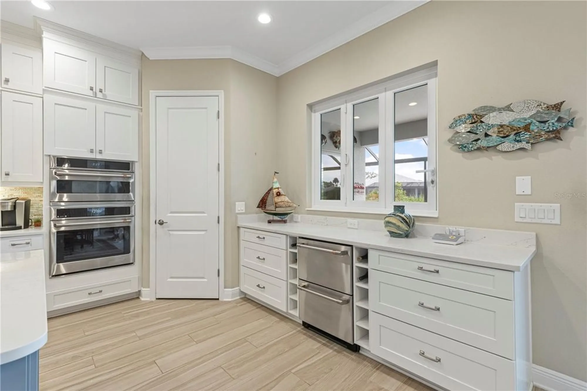 Property Slideshow image 11 of 37 | 21244 holmes cir, Venice, FL, 34293