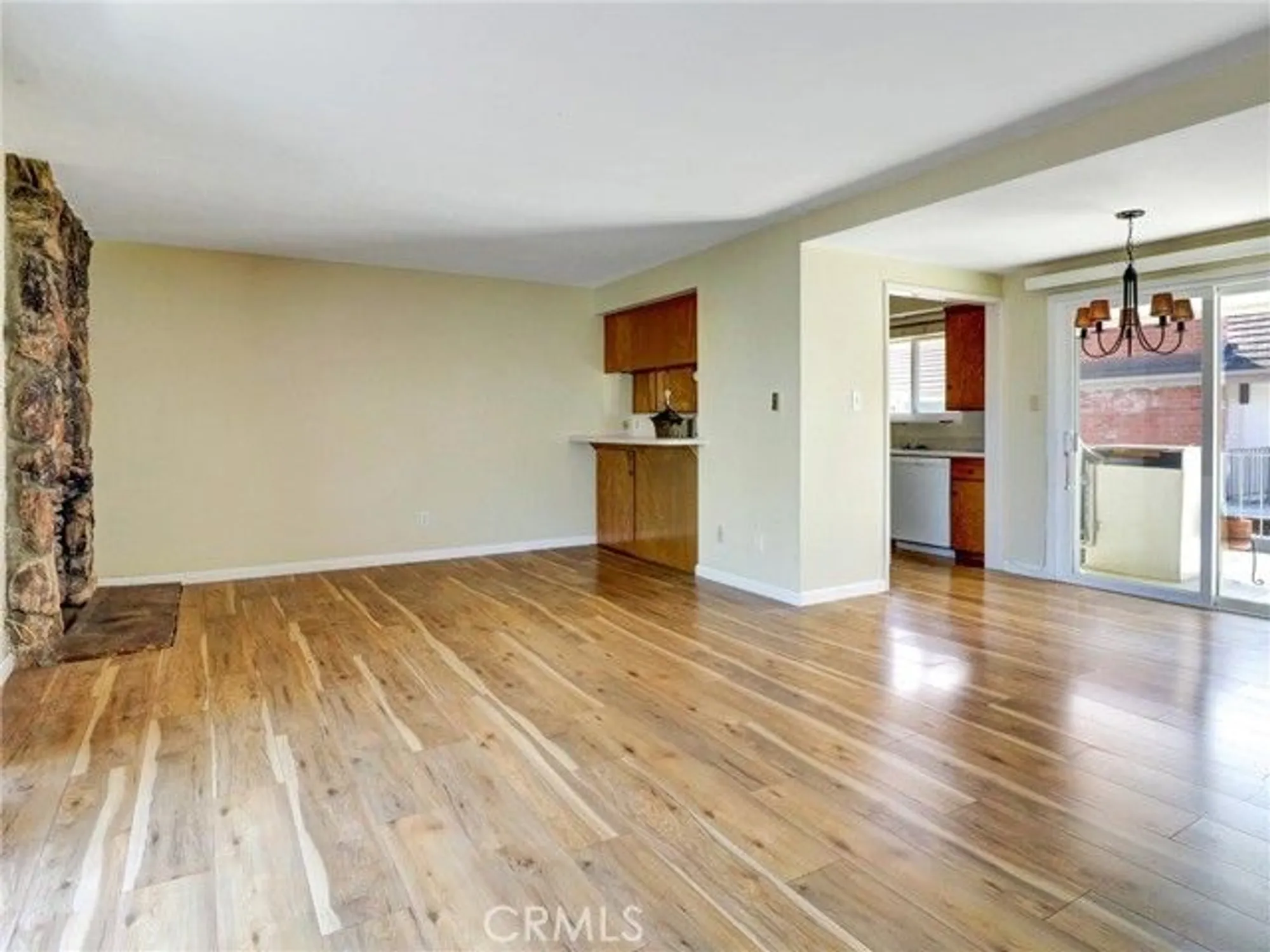 Property Slideshow image 14 of 41 | 22627 nadine cir b, Torrance, CA, 90505