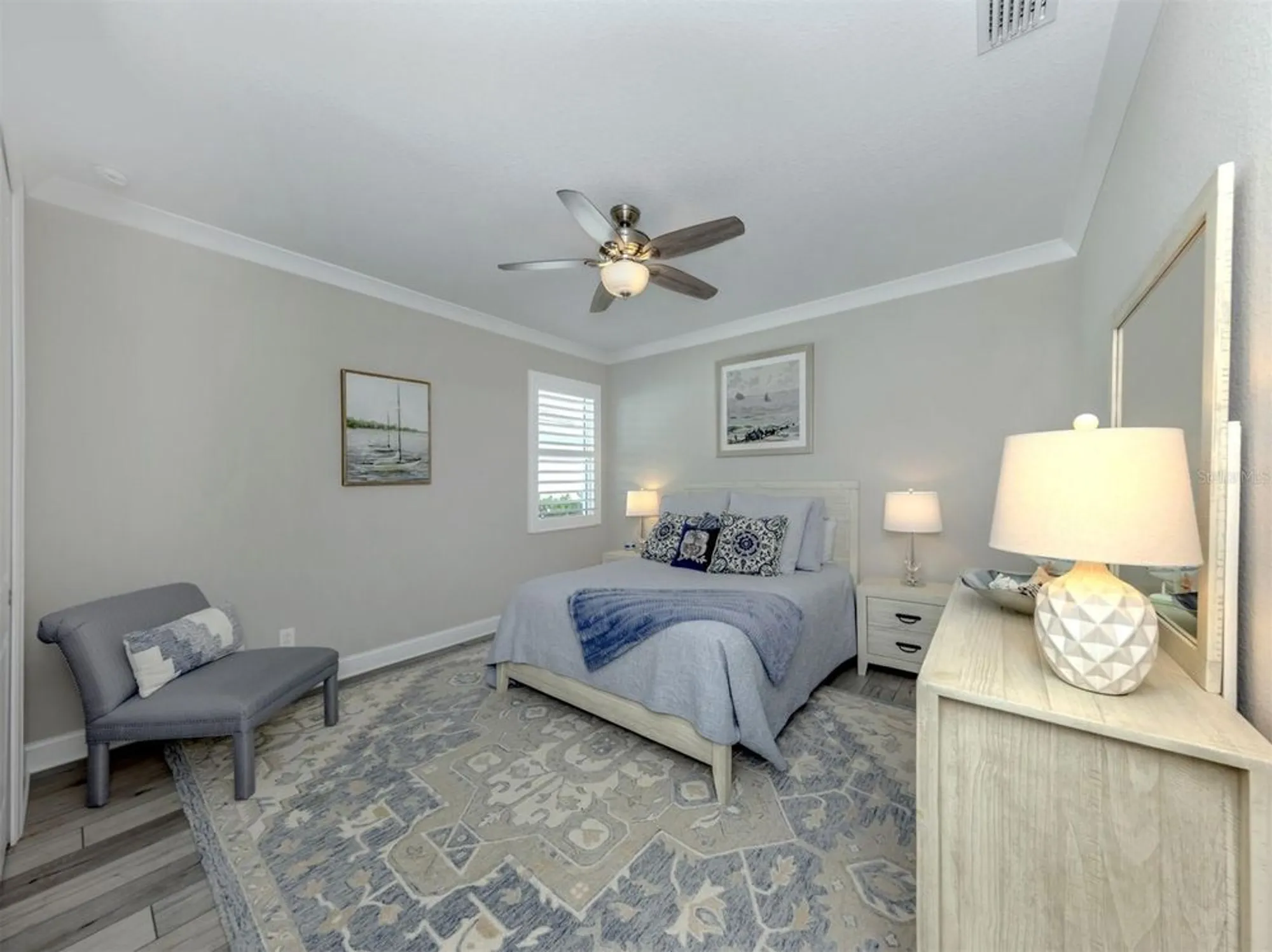 Property Slideshow image 22 of 78 | 592 mistiflower cir, Nokomis, FL, 34275