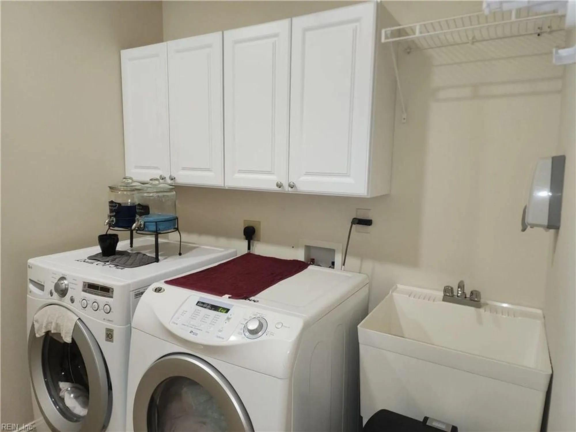 Property Slideshow image 27 of 49 | 1534 carrolton way, Chesapeake, VA, 23320