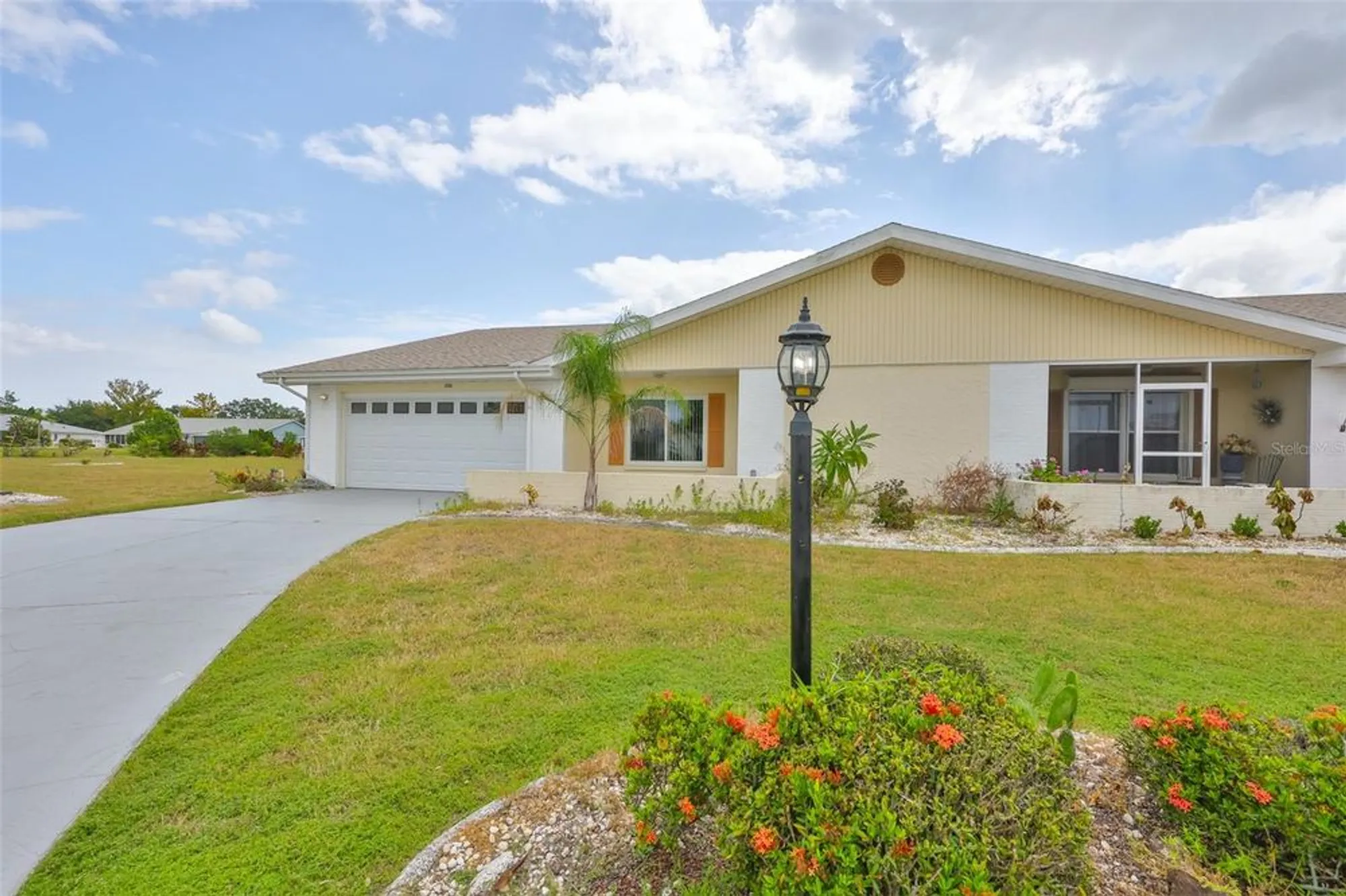 Property Slideshow image 1 of 46 | 206 sola ln, Sun City Center, FL, 33573