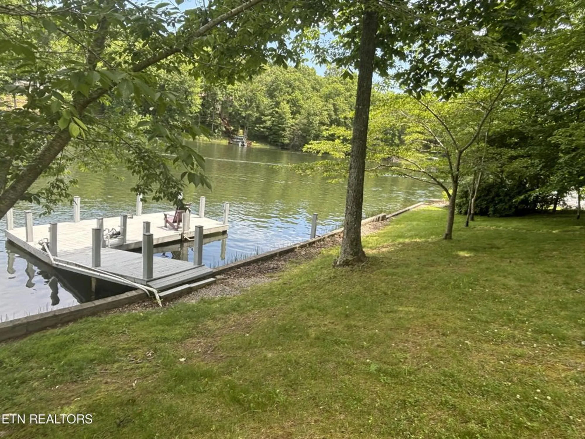 Property Slideshow image 53 of 60 | 145 pineridge loop, Crossville, TN, 38558