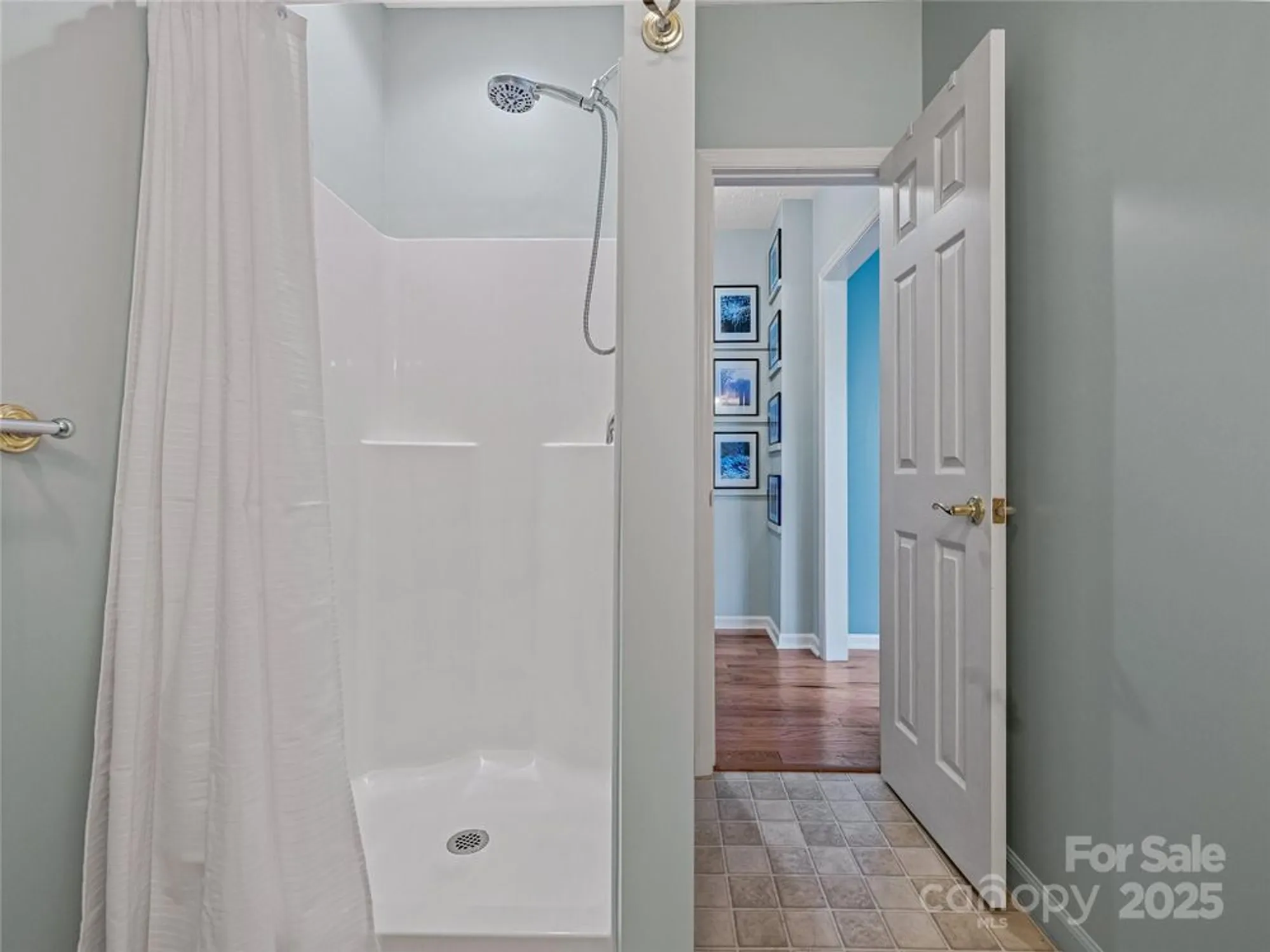 Property Slideshow image 37 of 48 | 222 bay laurel ln, Hendersonville, NC, 28791