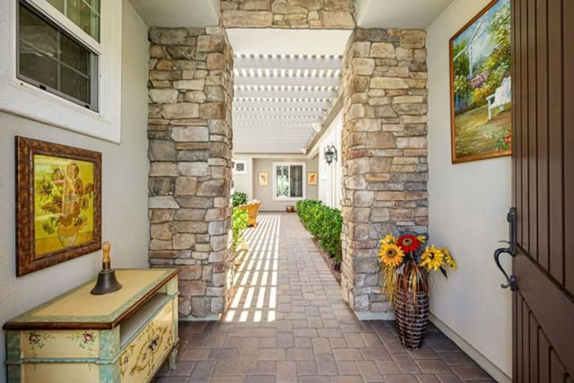 Property Slideshow image 10 of 101 | 61730 mesa ct, La Quinta, CA, 92253