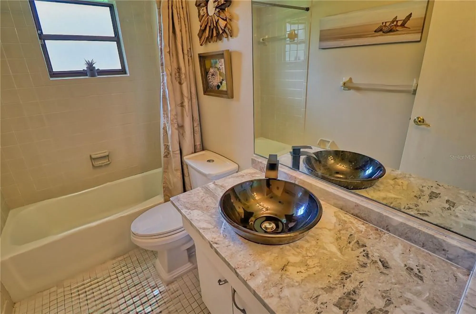 Property Slideshow image 44 of 77 | 7149 fairway bend cir, Sarasota, FL, 34243