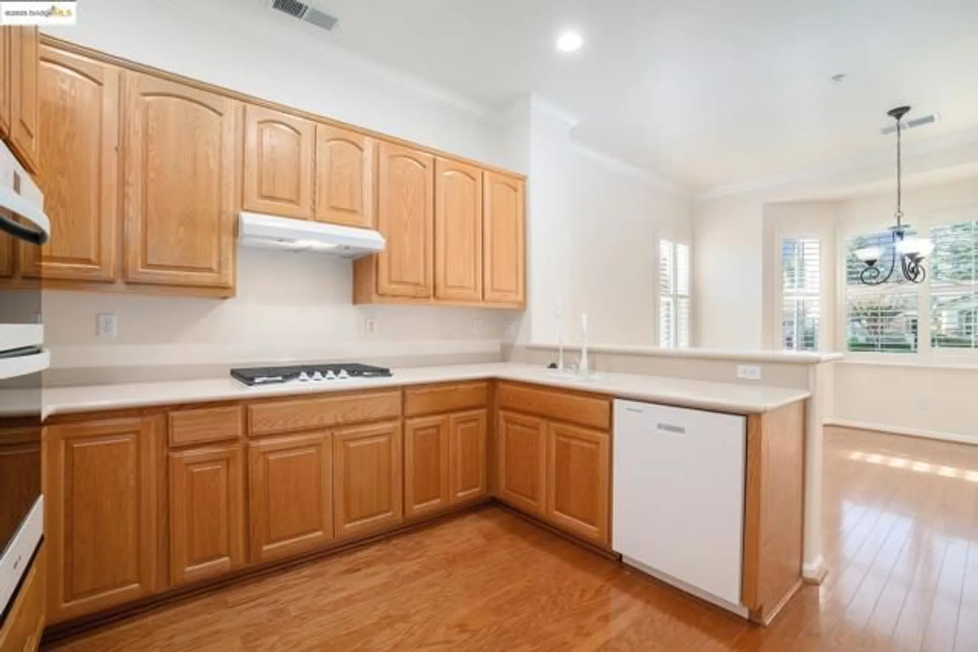 Property Slideshow image 6 of 33 | 1007 centennial dr, Brentwood, CA, 94513