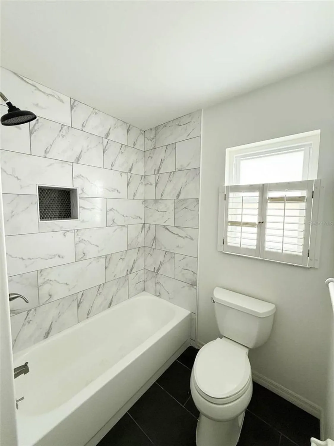 Property Slideshow image 9 of 17 | 1618 bentwood dr, Sun City Center, FL, 33573