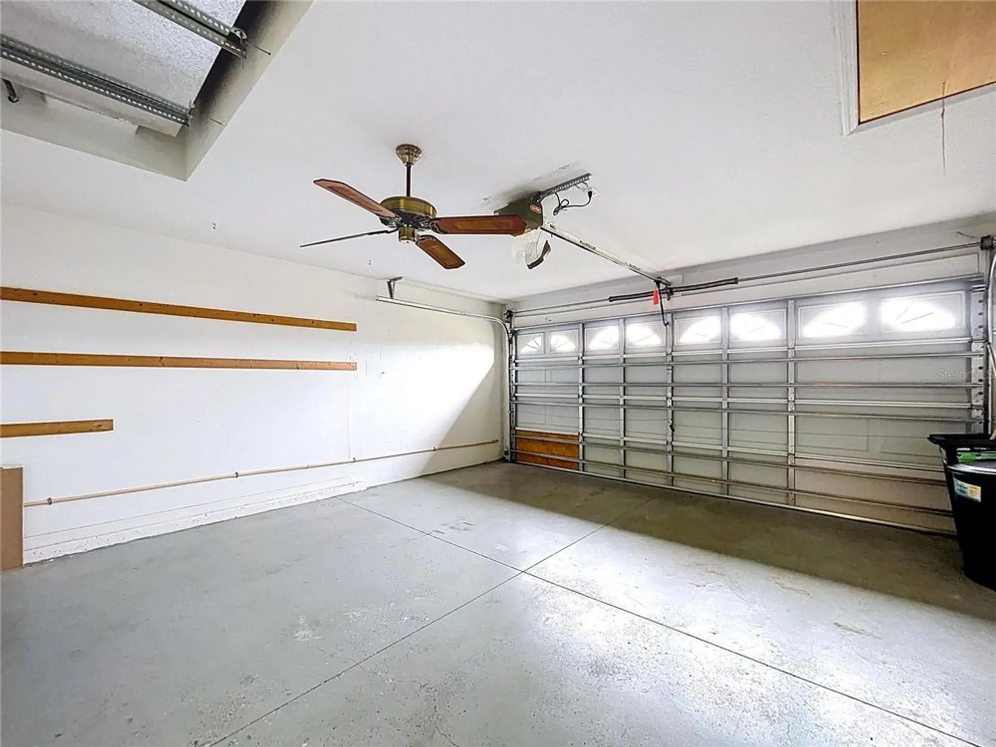 Property Slideshow image 15 of 25 | 18736 bent pine dr dr, Hudson, FL, 34667