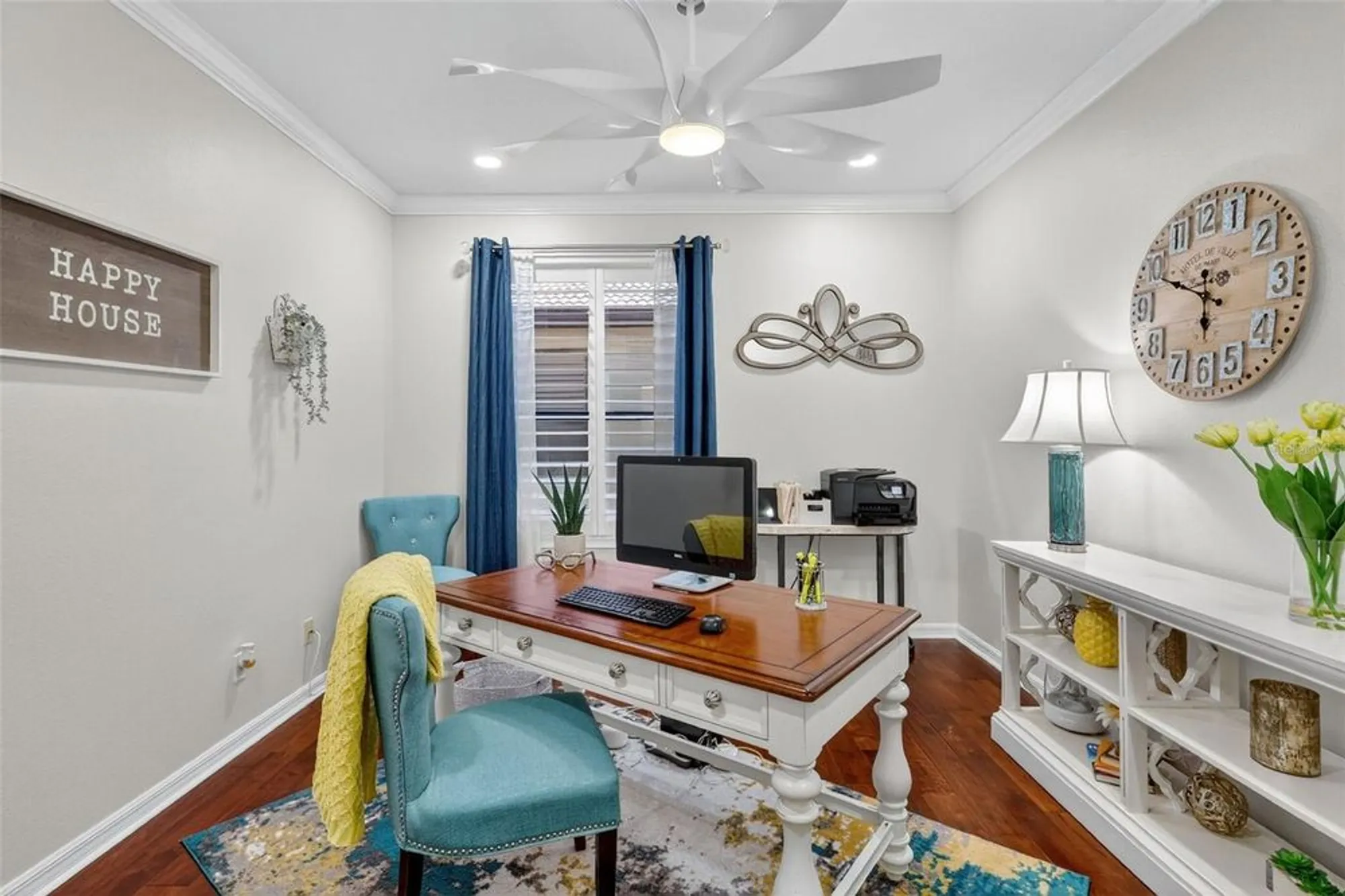 Property Slideshow image 16 of 54 | 145 silver falls dr, Apollo Beach, FL, 33572