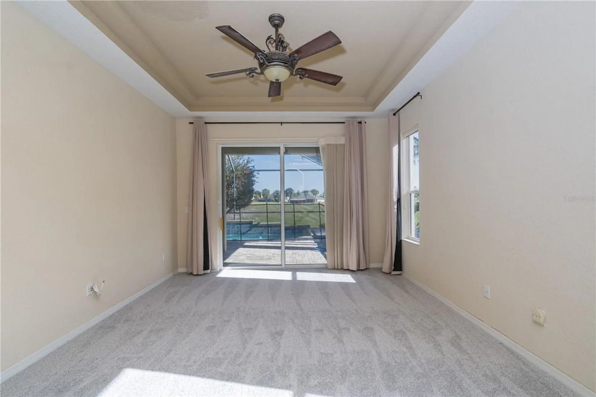Property Slideshow image 32 of 48 | 1038 emerald dunes dr, Sun City Center, FL, 33573