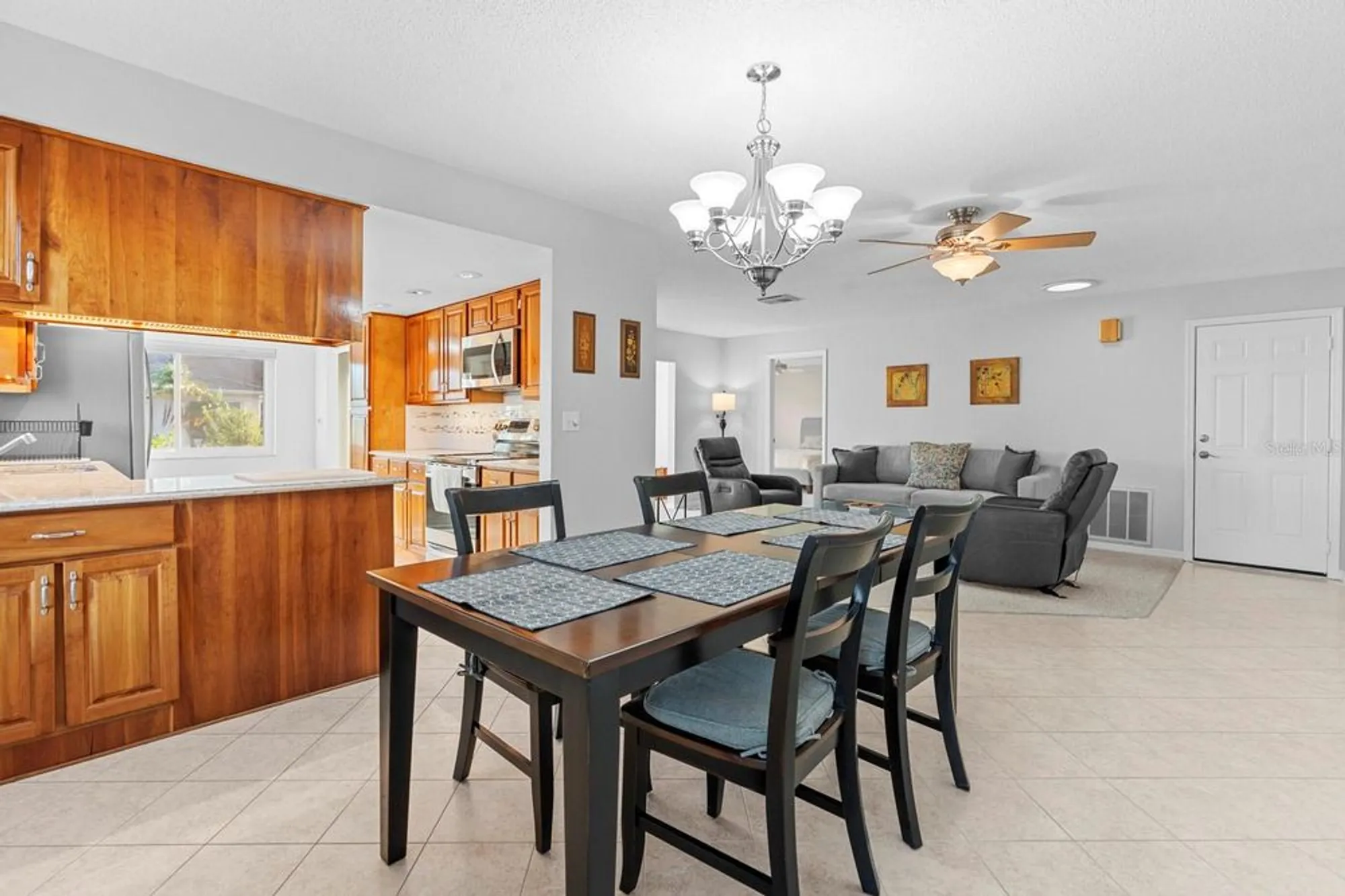 Property Slideshow image 26 of 43 | 302 stroll ln, Sun City Center, FL, 33573
