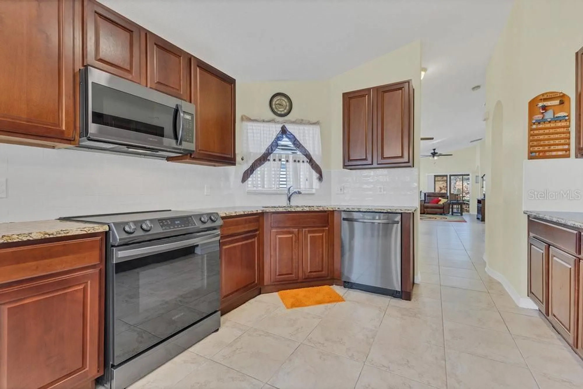 Property Slideshow image 15 of 46 | 340 grand canal dr, Poinciana, FL, 34759
