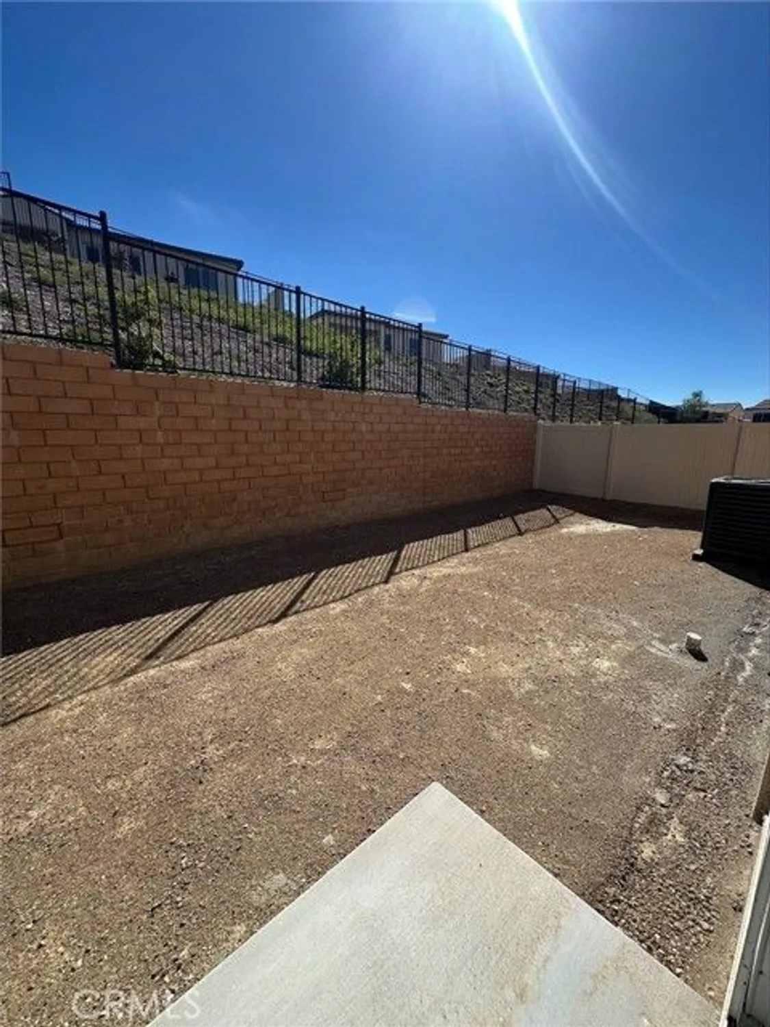 Property Slideshow image 13 of 14 | 23790 moonrise ct, Corona, CA, 92883