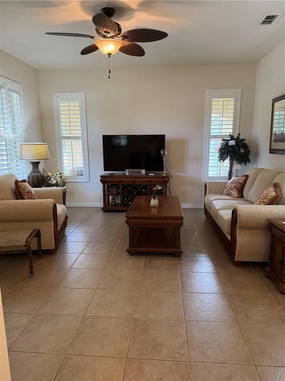 Property Slideshow image 19 of 36 | 3604 romea cir, New Smyrna Beach, FL, 32168