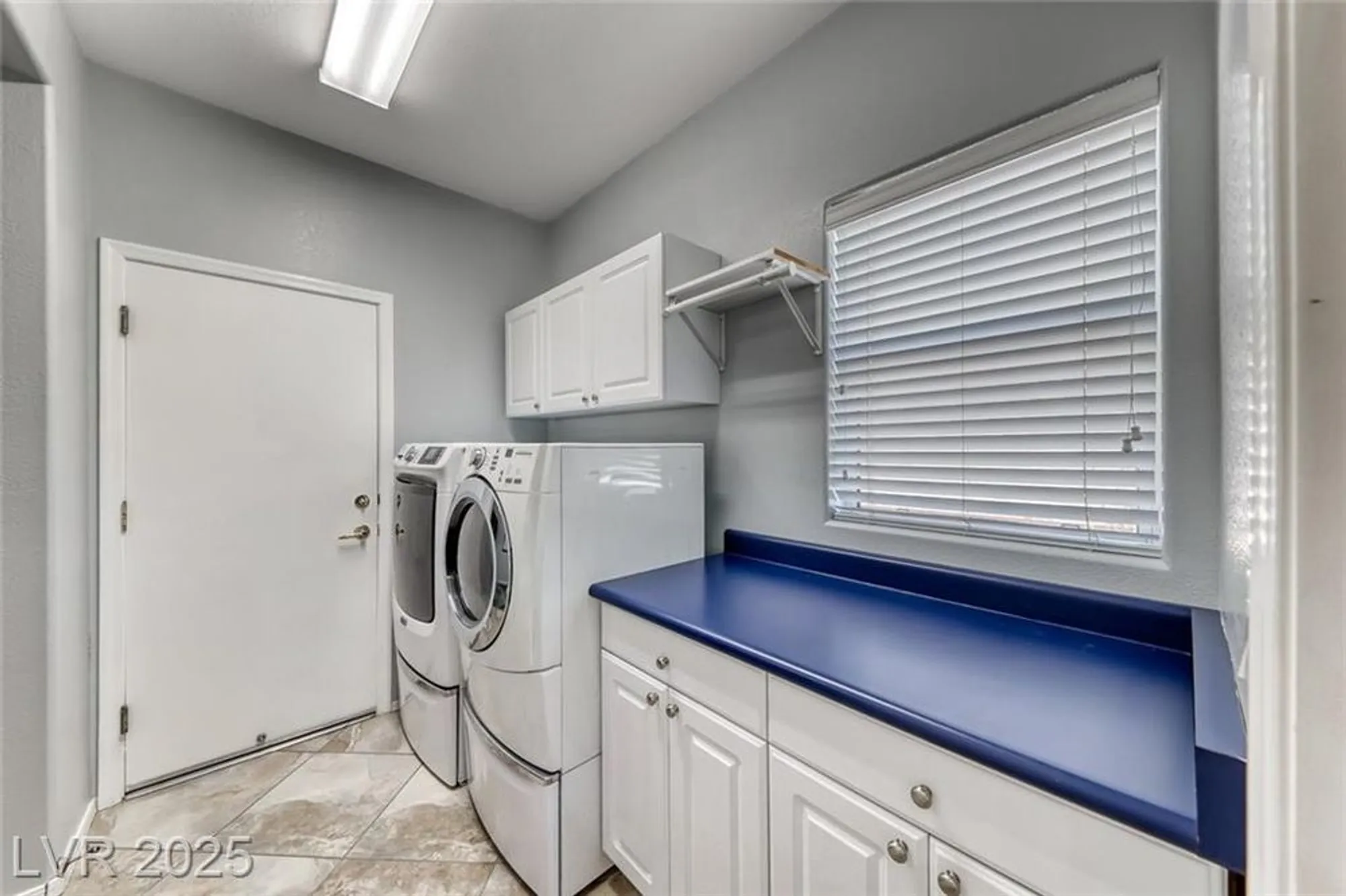 Property Slideshow image 35 of 47 | 2356 great elk dr, Henderson, NV, 89052