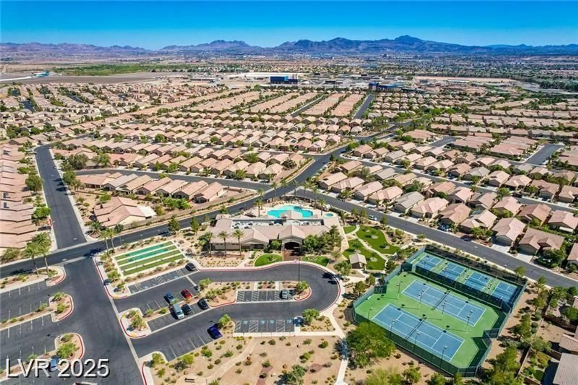 Property Slideshow image 44 of 45 | 3385 blue ribbon downs st, Las Vegas, NV, 89122