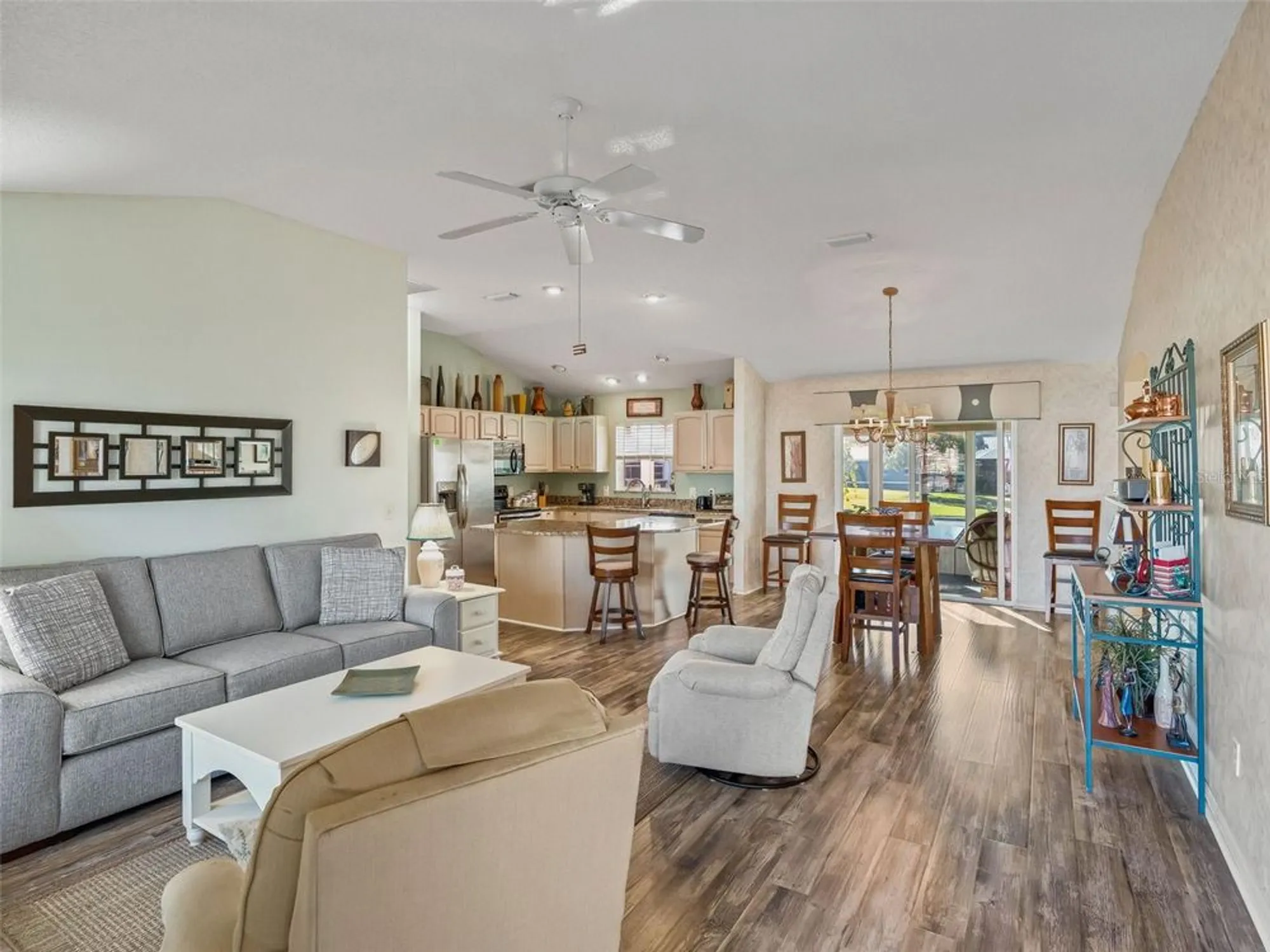 Property Slideshow image 9 of 50 | 3072 berwyn way, The Villages, FL, 32162