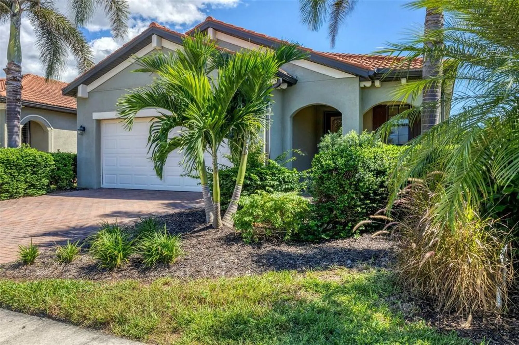 Property Slideshow image 3 of 61 | 10097 cozy grove dr, Venice, FL, 34293