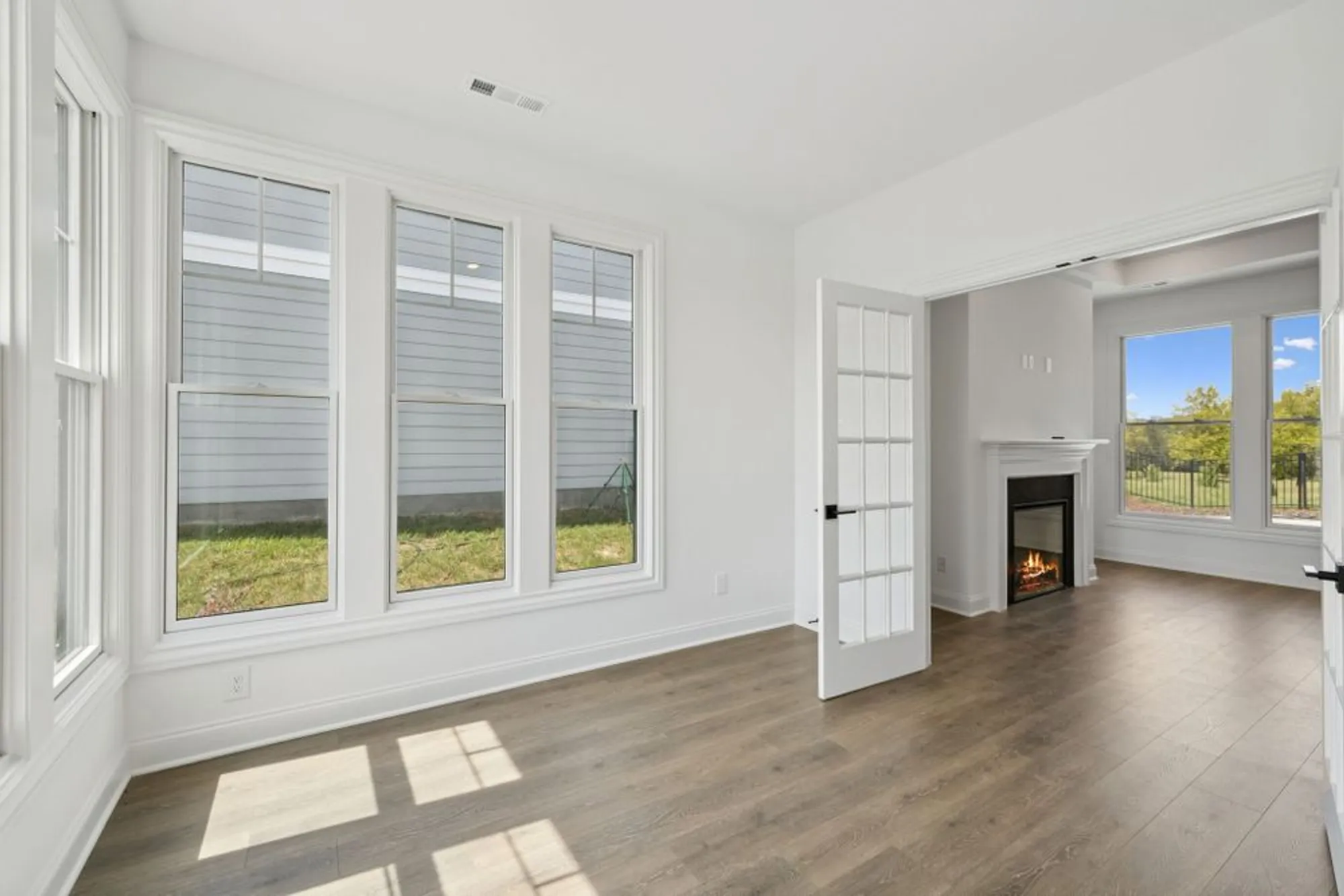 Property Slideshow image 21 of 64 | 512 restoration dr, Smyrna, TN, 37167