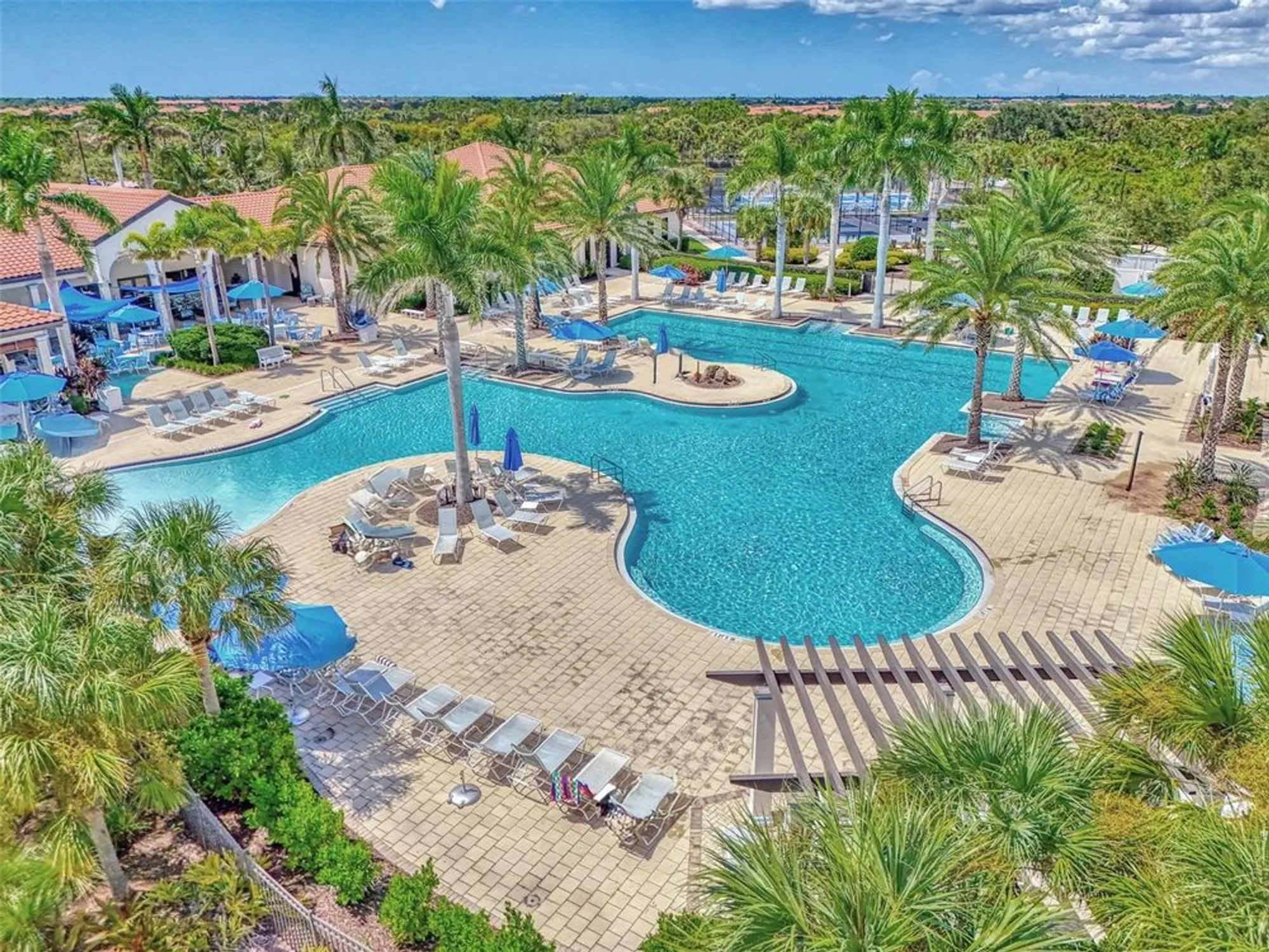 Property Slideshow image 75 of 100 | 24080 spartina dr, Venice, FL, 34293