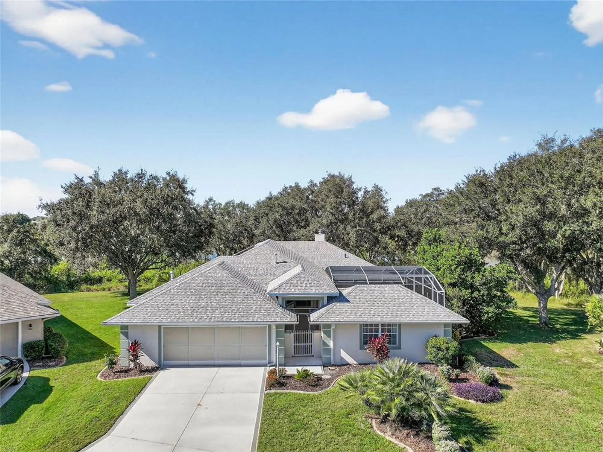 Property Slideshow image 37 of 66 | 21607 regency park ln, Leesburg, FL, 34748