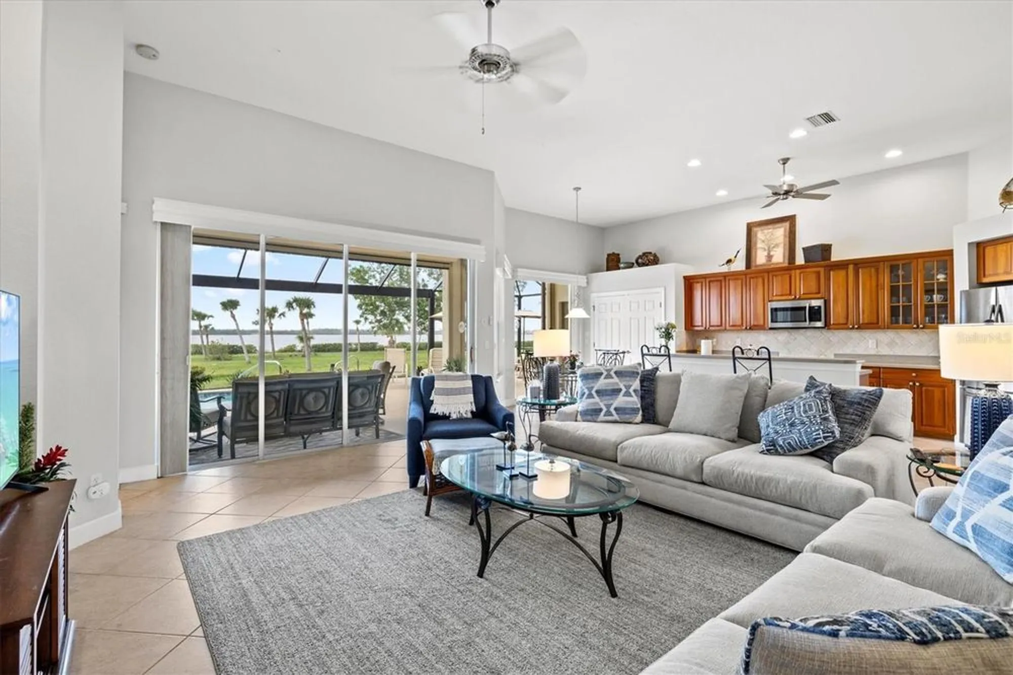 Property Slideshow image 9 of 91 | 14026 royal pointe dr, Port Charlotte, FL, 33953