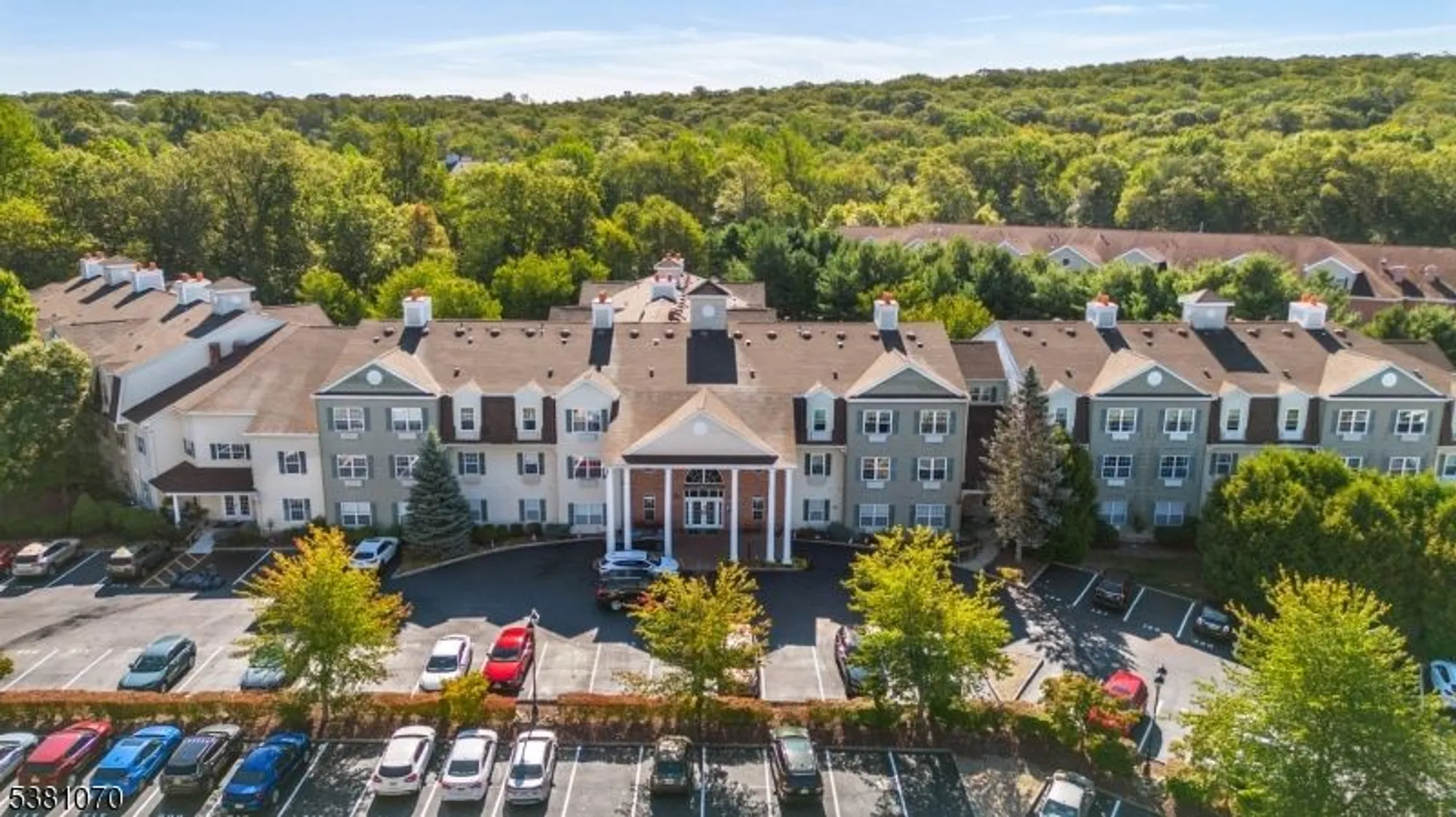 Property Slideshow image 24 of 32 | 2 richmond rd apt 210 210, West Milford, NJ, 07480