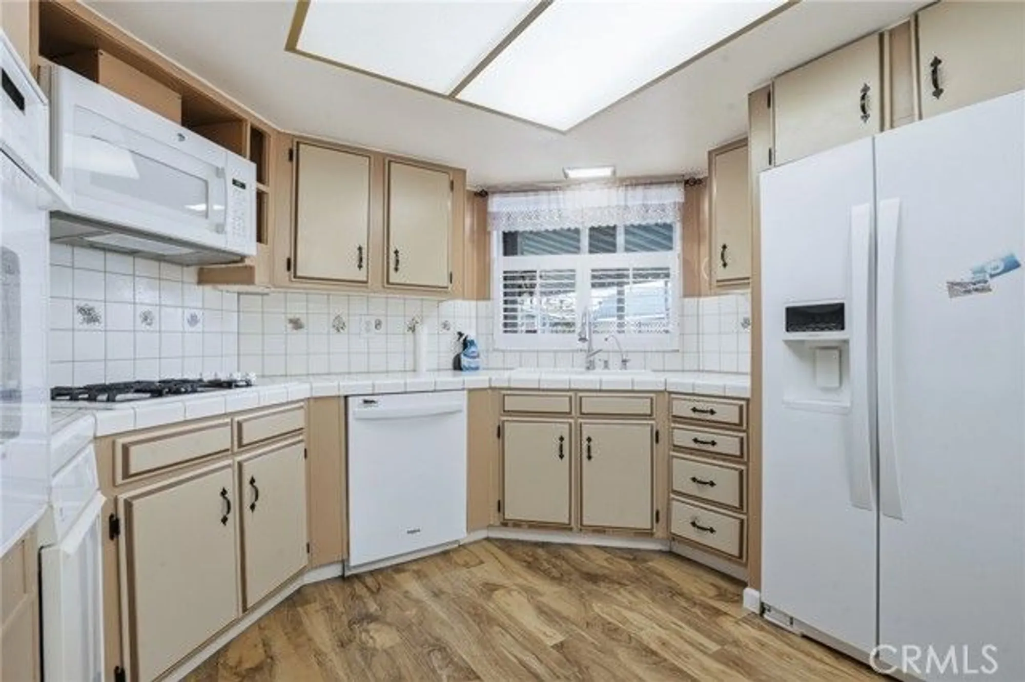 Property Slideshow image 14 of 43 | 287 sunrise ter 124, Arroyo Grande, CA, 93420