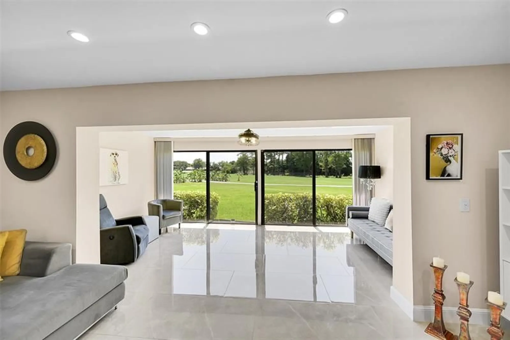 Property Slideshow image 25 of 61 | 21207 lago cir d, Boca Raton, FL, 33433