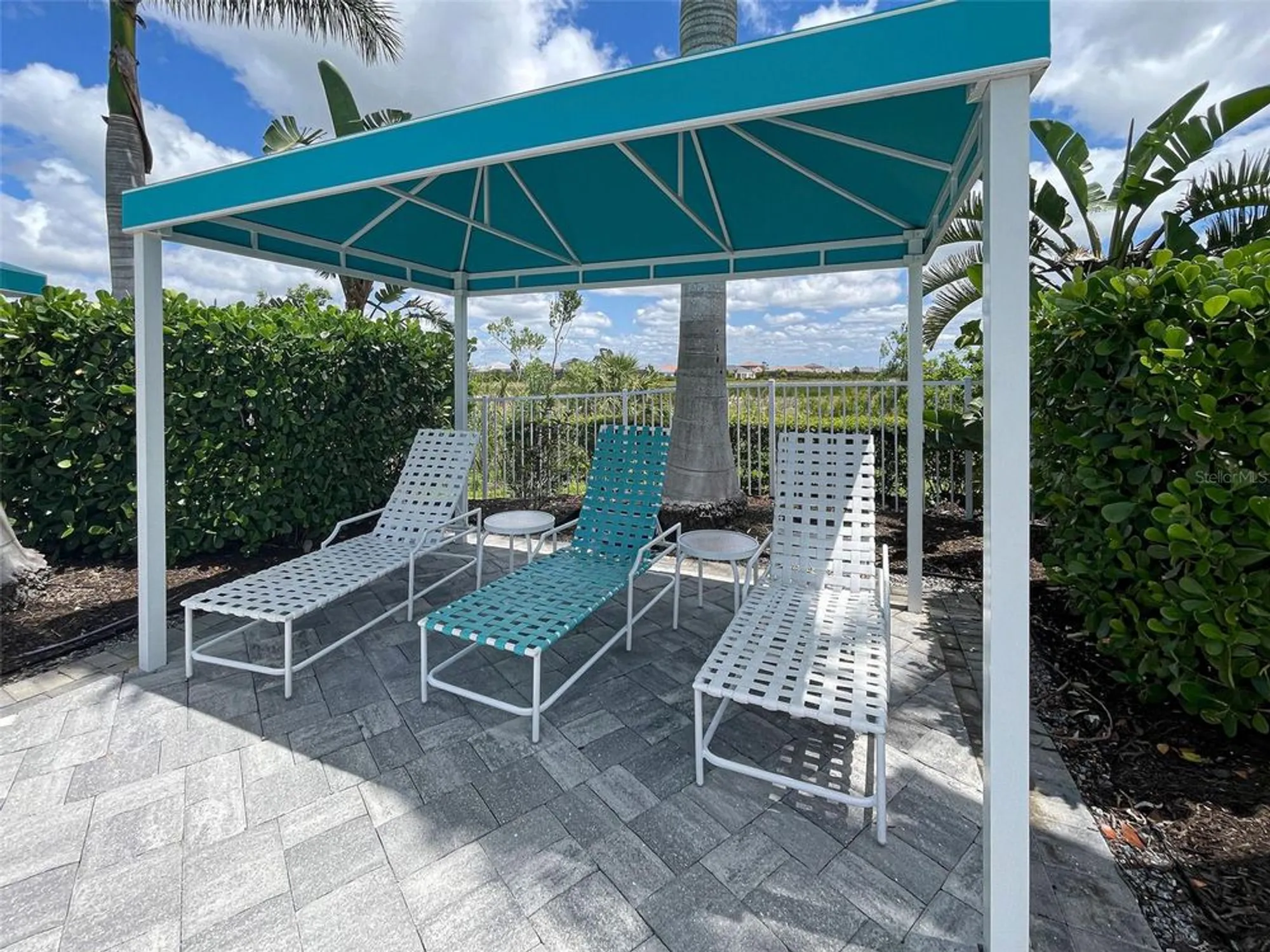 Property Slideshow image 38 of 55 | 26724 weiskopf dr, Englewood, FL, 34223