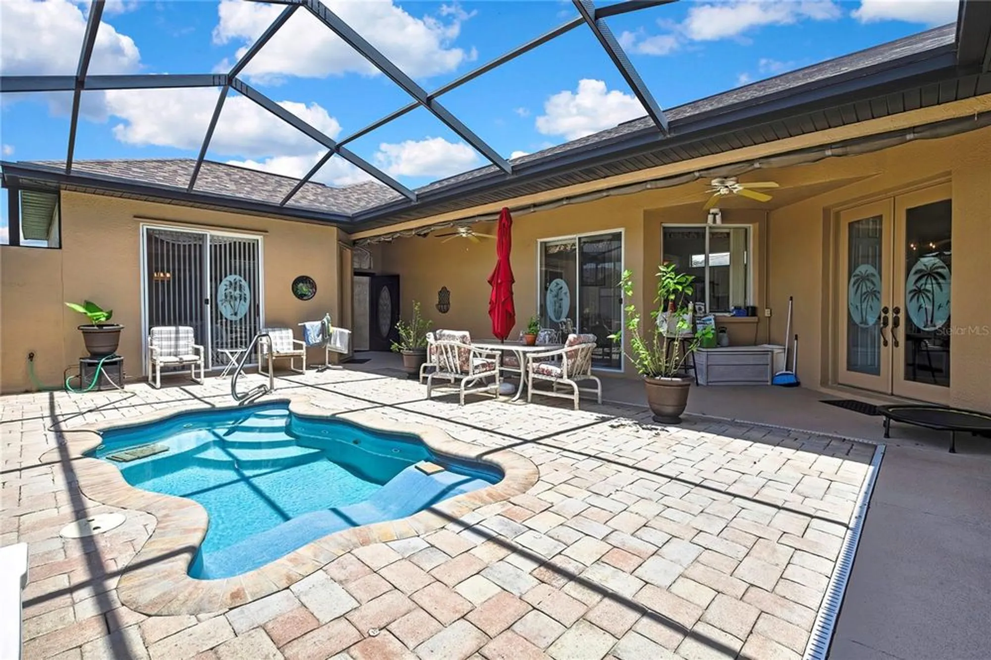 Property Slideshow image 12 of 44 | 10155 duffy cir, Weeki Wachee, FL, 34613