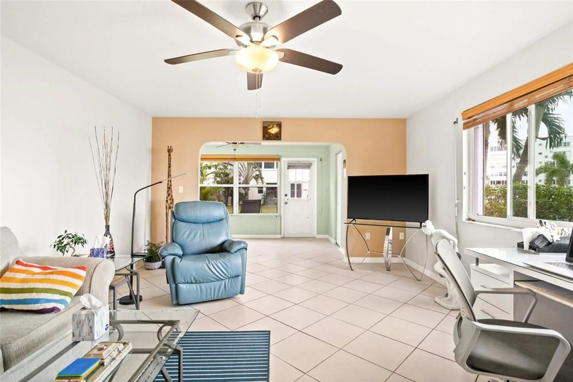 Property Slideshow image 3 of 39 | 3018 59th st 115, Gulfport, FL, 33707