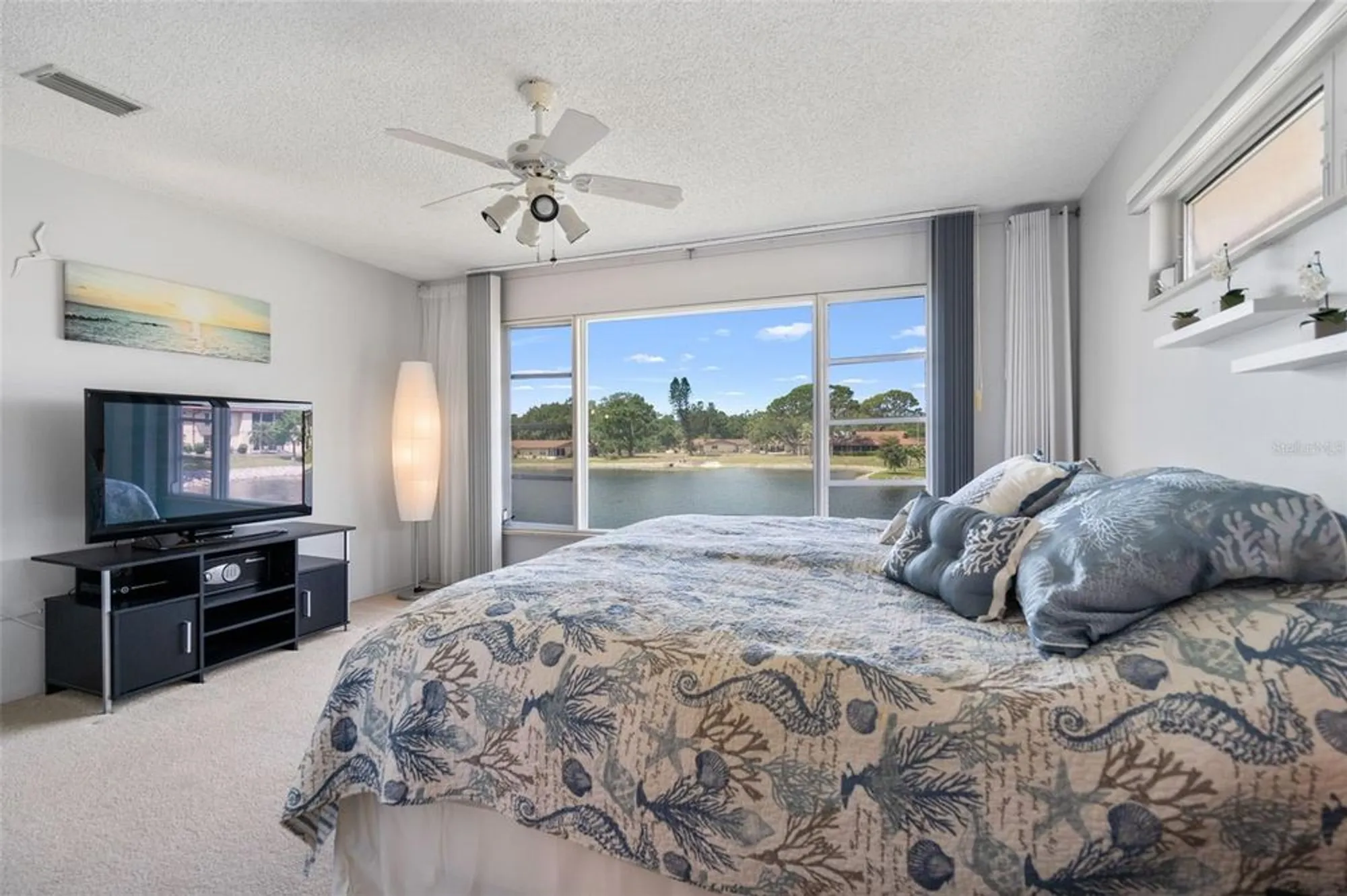 Property Slideshow image 10 of 26 | 4454 narraganset trl 94a, Sarasota, FL, 34233
