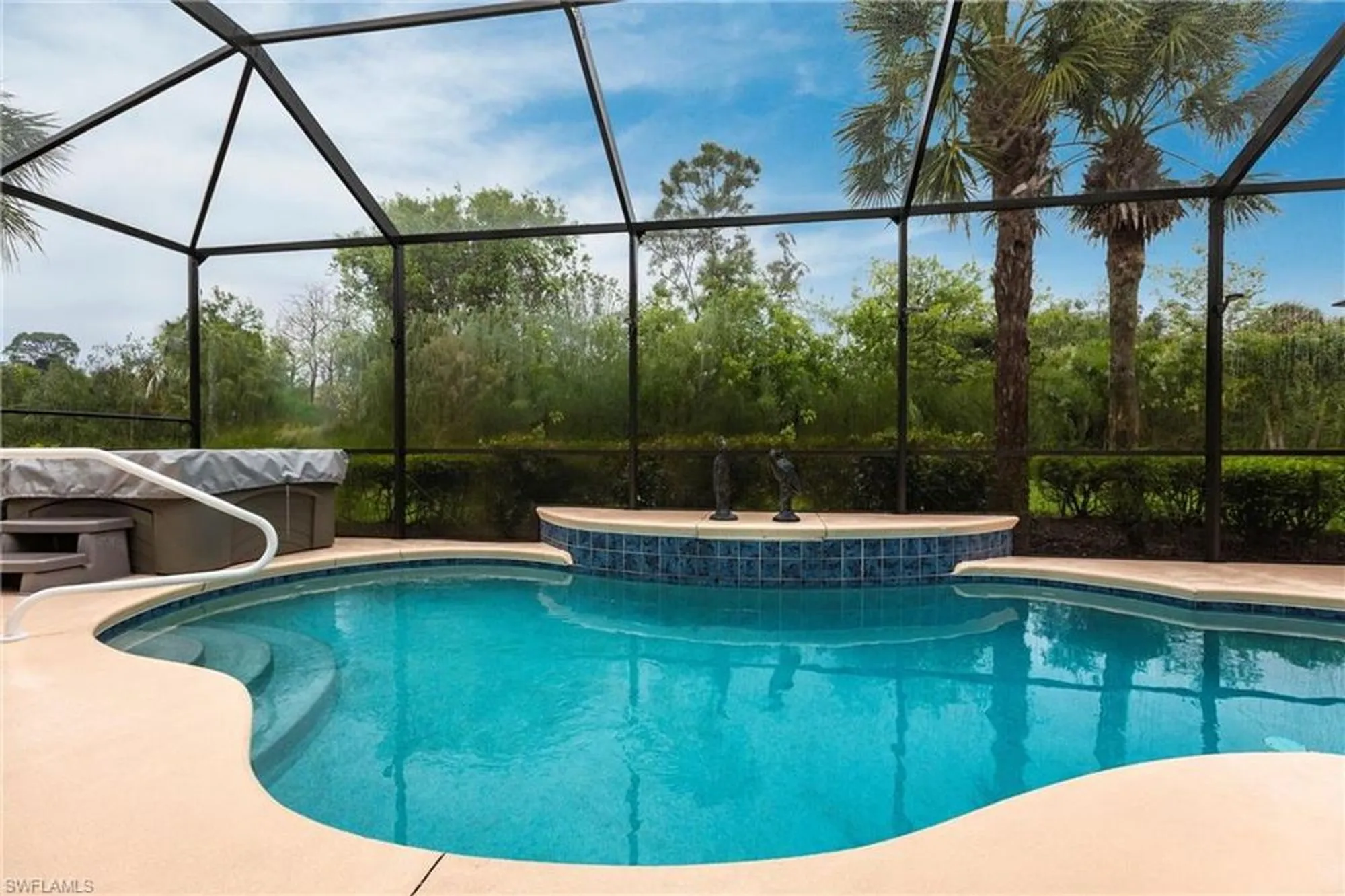 Property Slideshow image 32 of 41 | 12020 bramble cove dr, Fort Myers, FL, 33905