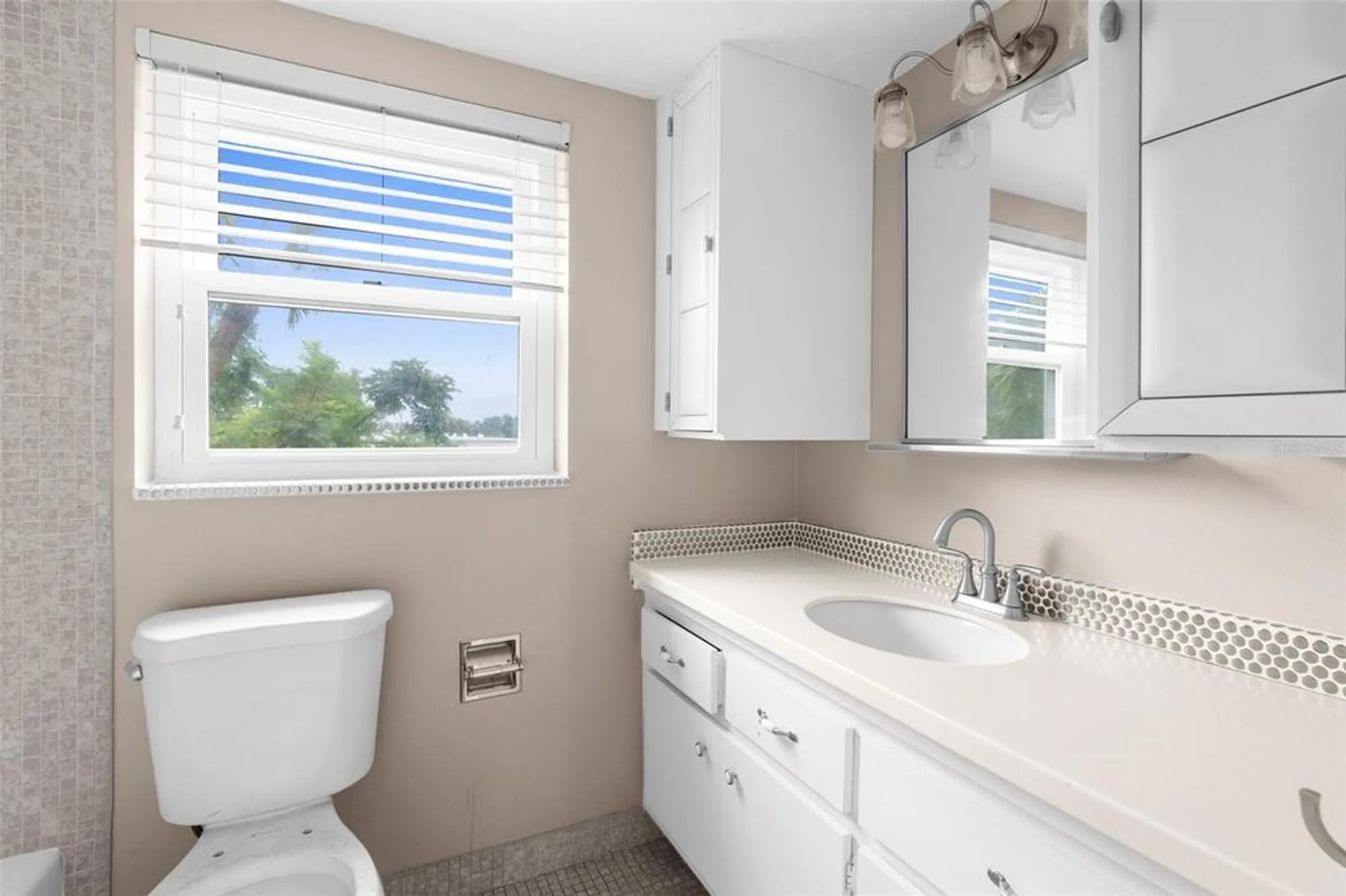 Property Slideshow image 22 of 23 | 7461 w country club dr 310, Sarasota, FL, 34243