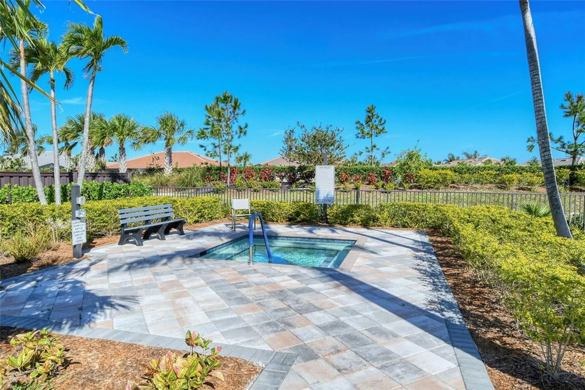 Property Slideshow image 53 of 74 | 6057 erice st, Venice, FL, 34293