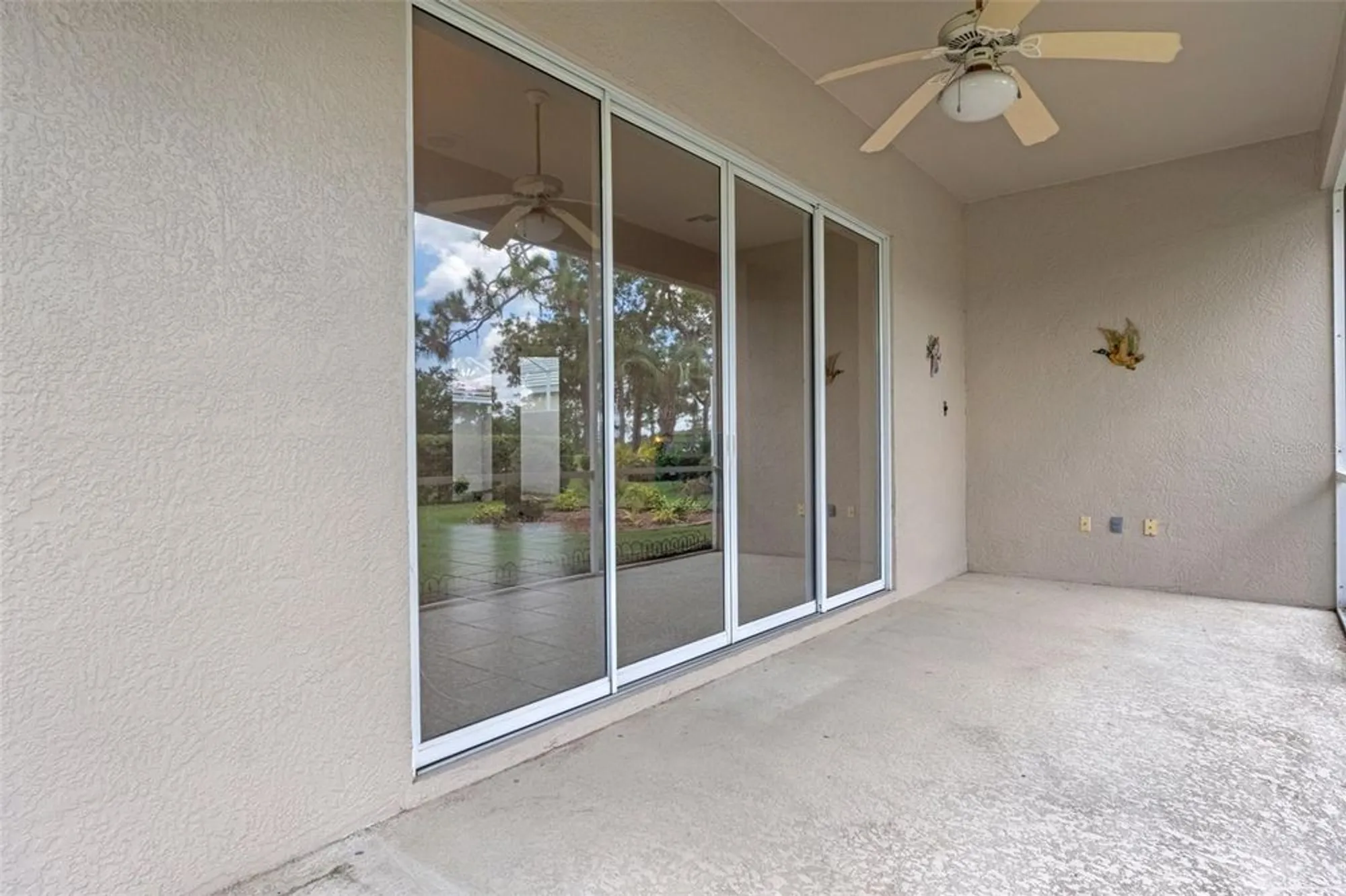 Property Slideshow image 44 of 71 | 9149 penelope dr, Weeki Wachee, FL, 34613