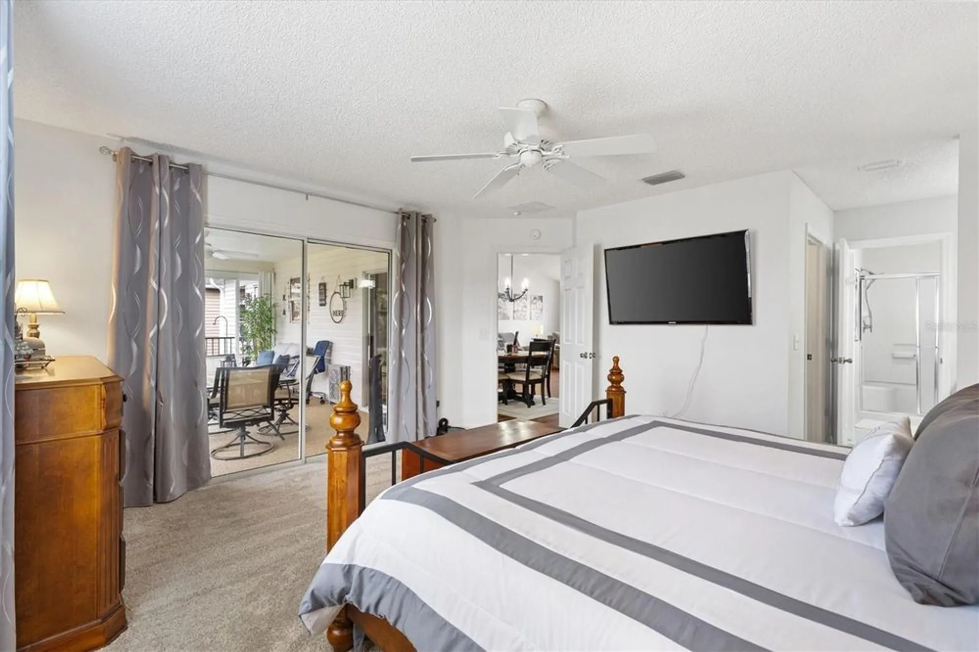 Property Slideshow image 11 of 23 | 964 kingmont ter, The Villages, FL, 32162