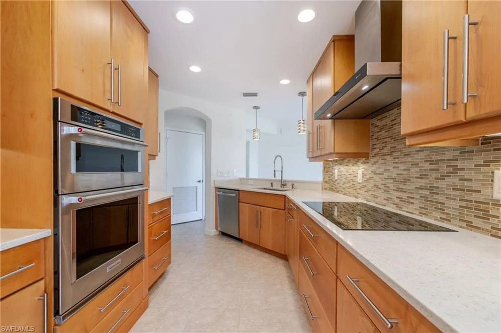 Property Slideshow image 7 of 37 | 20211 burnside pl 203, Estero, FL, 33928