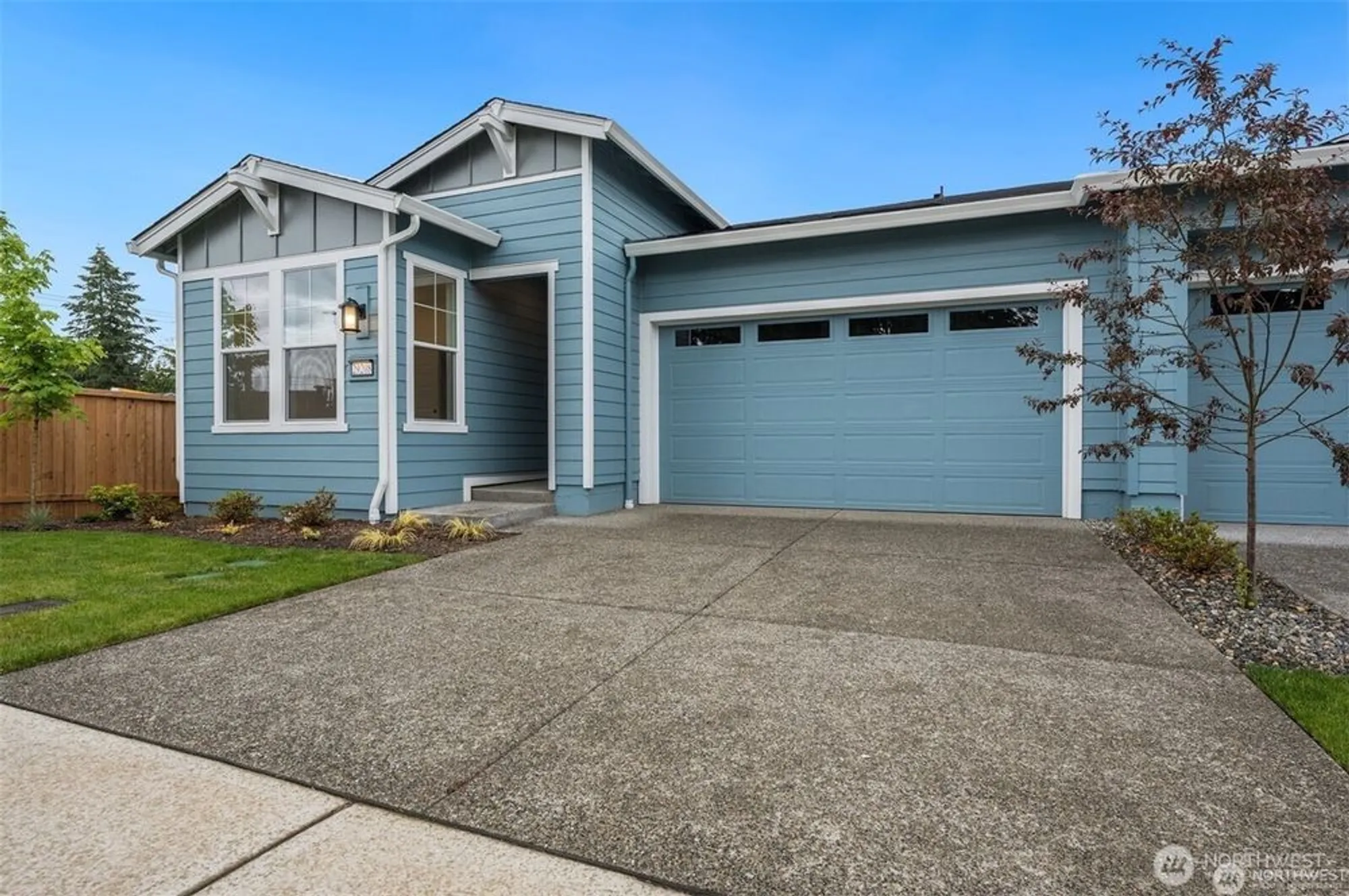 Property Slideshow image 1 of 37 | 29208 217th pl se # 34, Black Diamond, WA, 98010