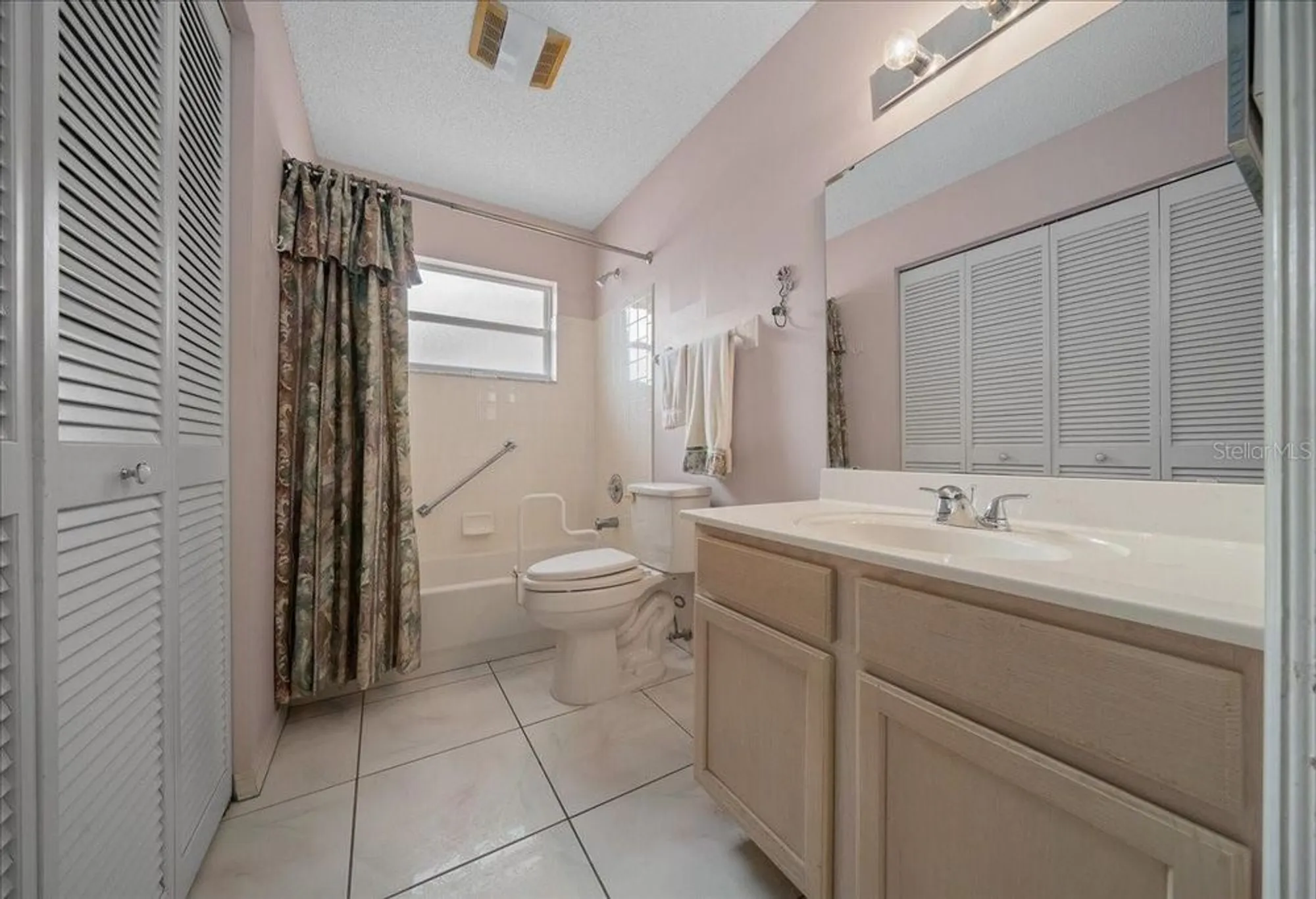 Property Slideshow image 9 of 46 | 9260 sw 92nd place rd, Ocala, FL, 34481