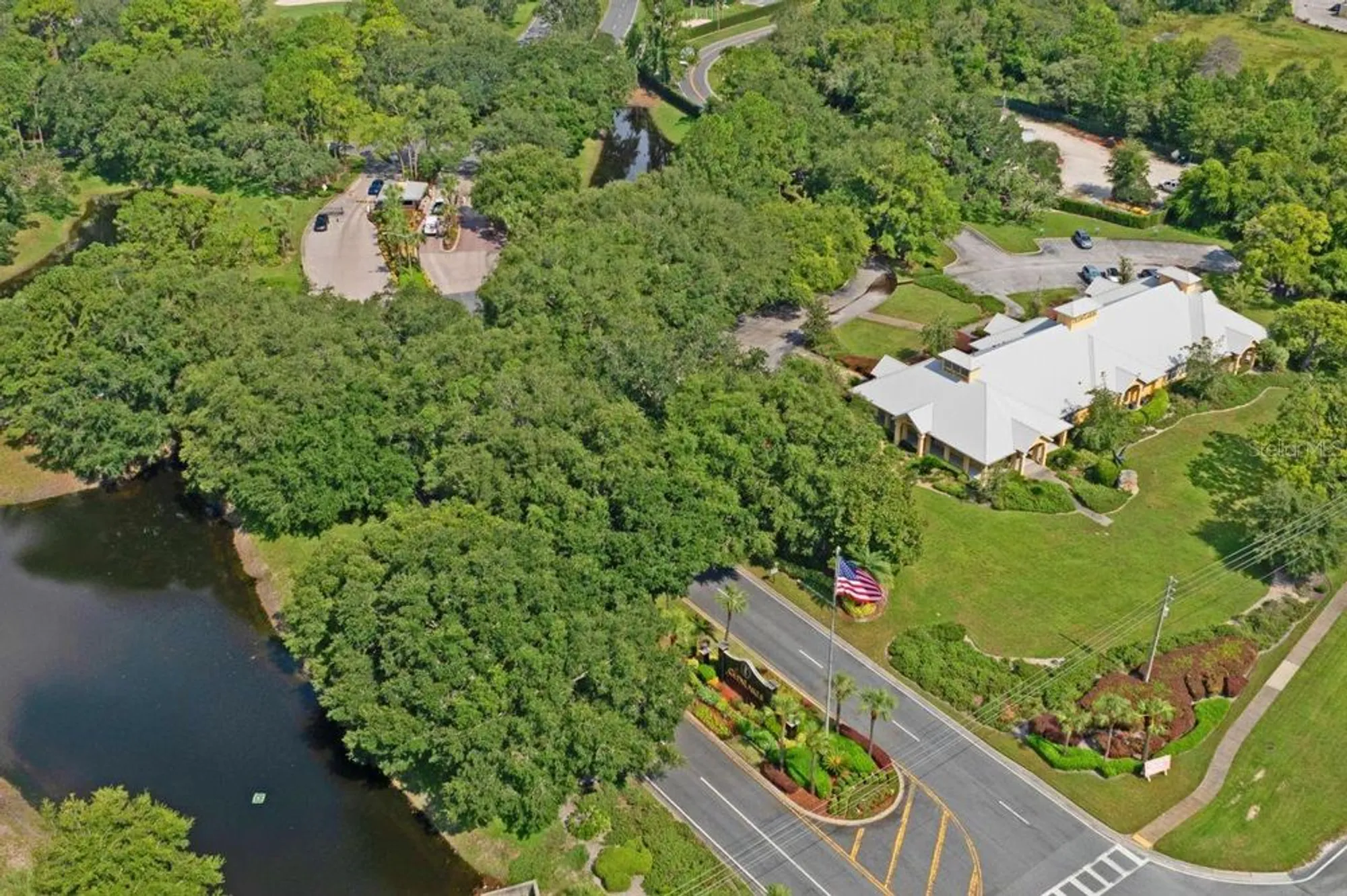 Property Slideshow image 73 of 85 | 9398 burnam dr, Weeki Wachee, FL, 34613