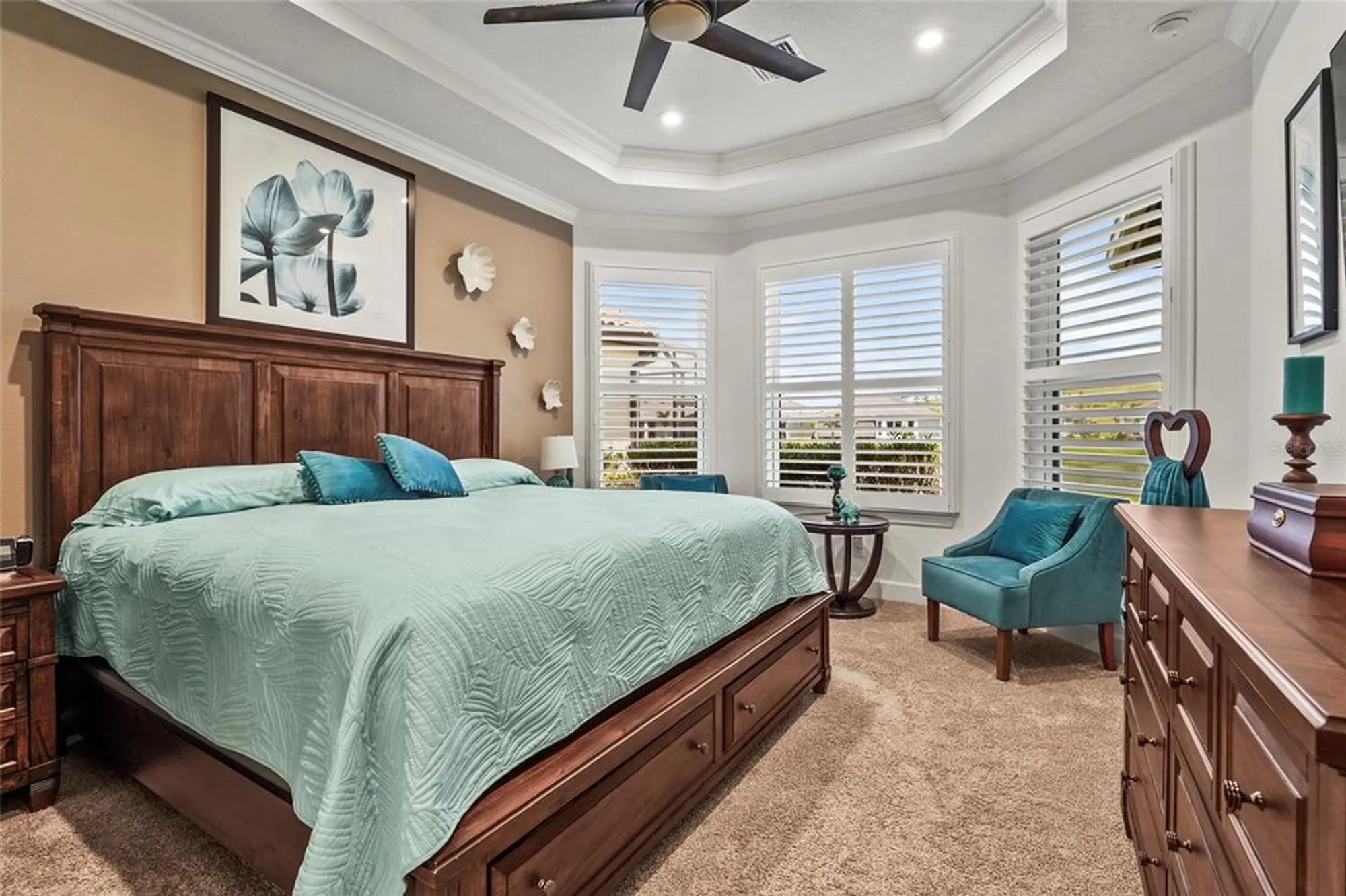 Property Slideshow image 7 of 84 | 6253 mesa gln, Bradenton, FL, 34203