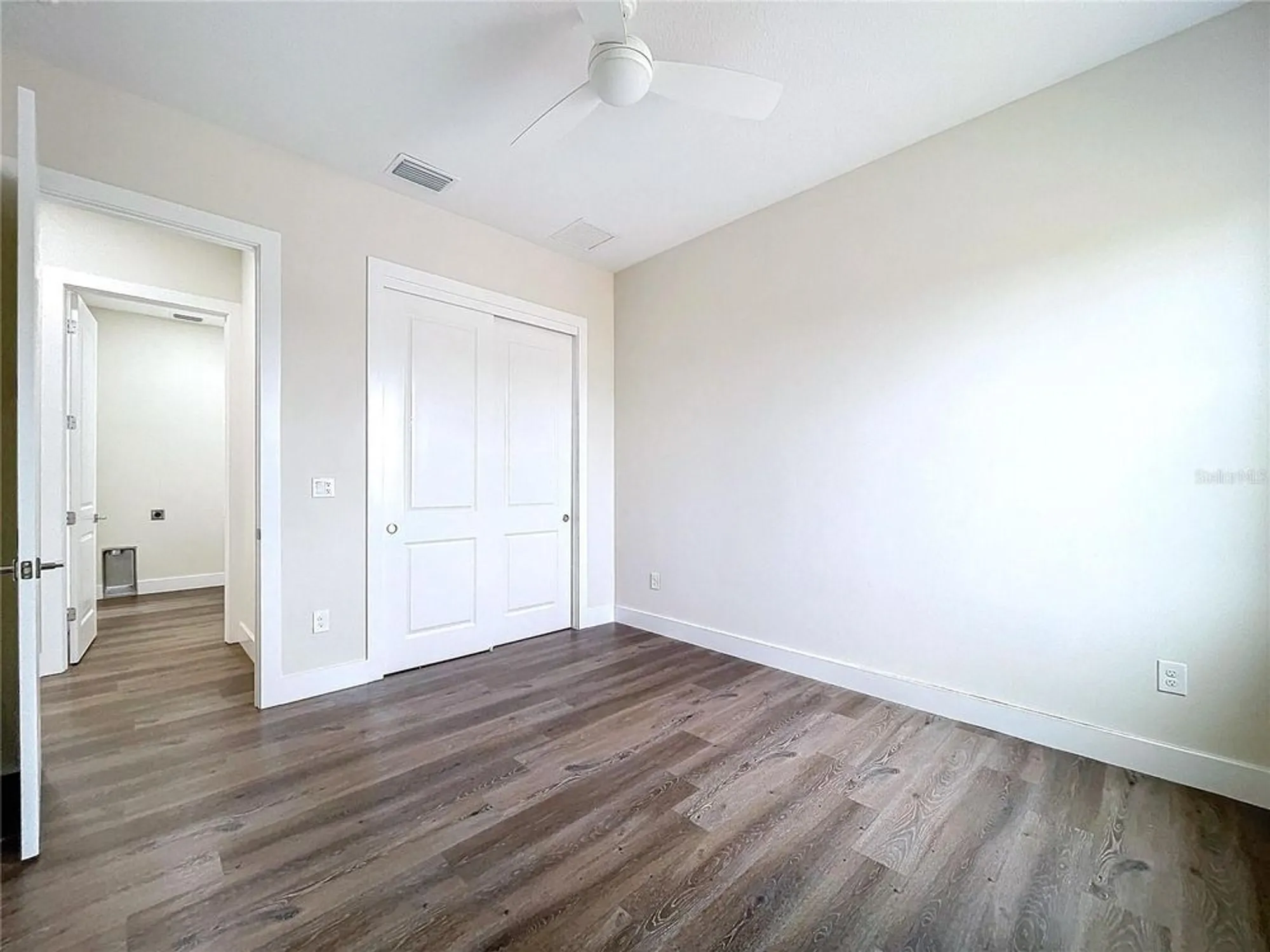 Property Slideshow image 21 of 92 | 9065 mississippi run, Weeki Wachee, FL, 34613