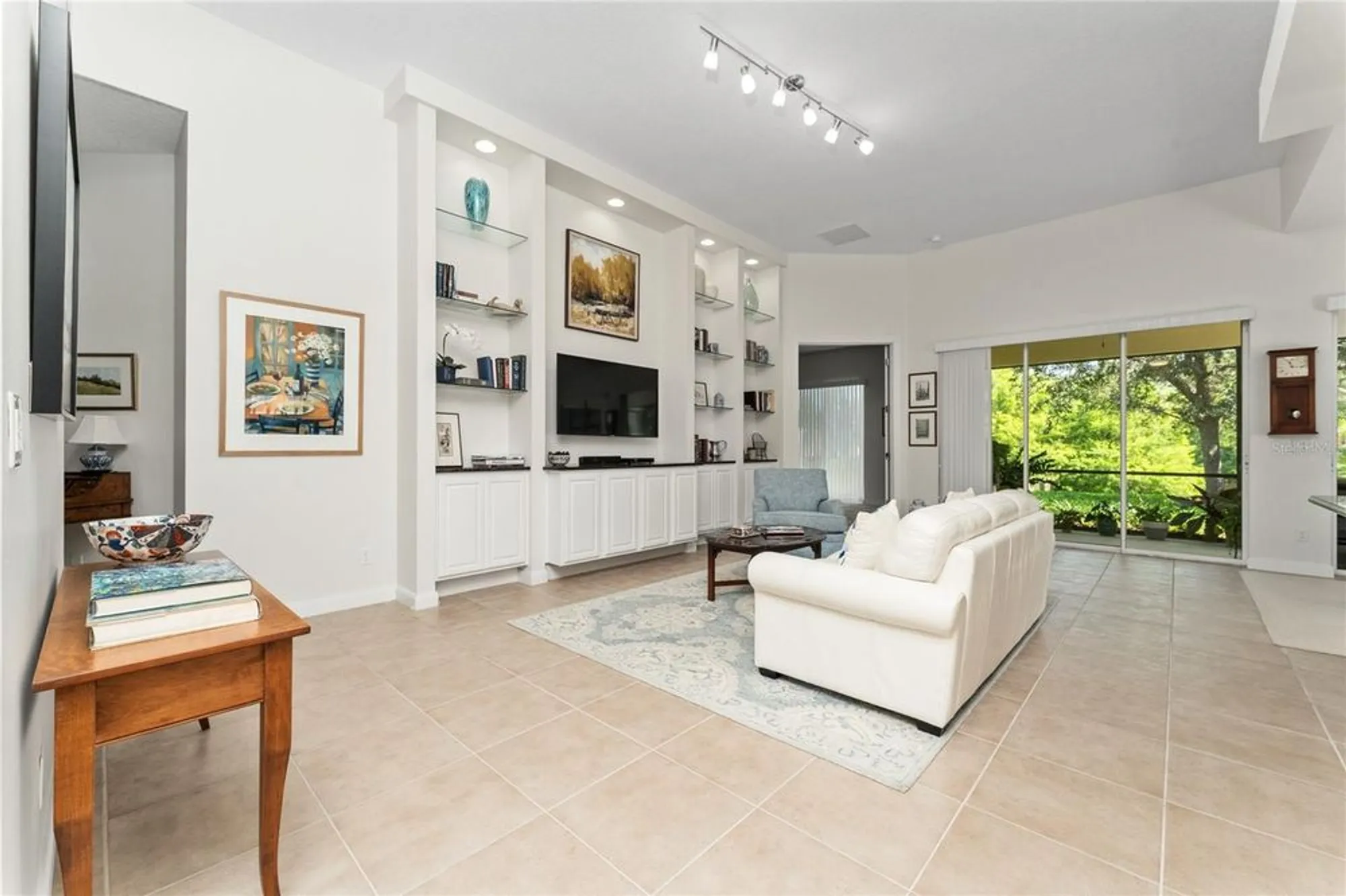 Property Slideshow image 9 of 55 | 12185 obelia ln, Orlando, FL, 32827