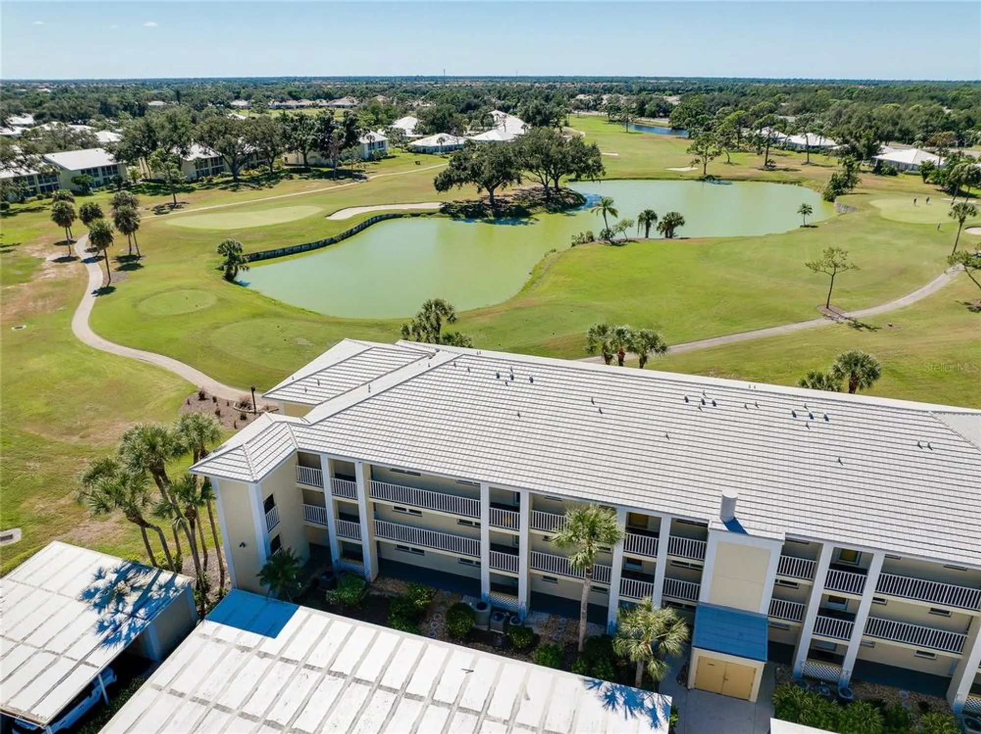 Property Slideshow image 56 of 68 | 433 cerromar ln 430, Venice, FL, 34293