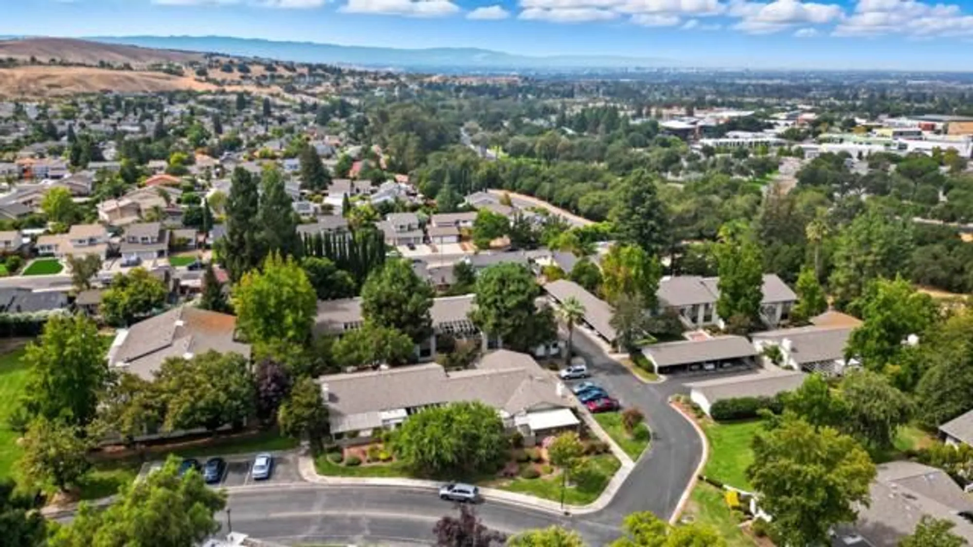 Property Slideshow image 28 of 34 | 5336 cribari gln, San Jose, CA, 95135